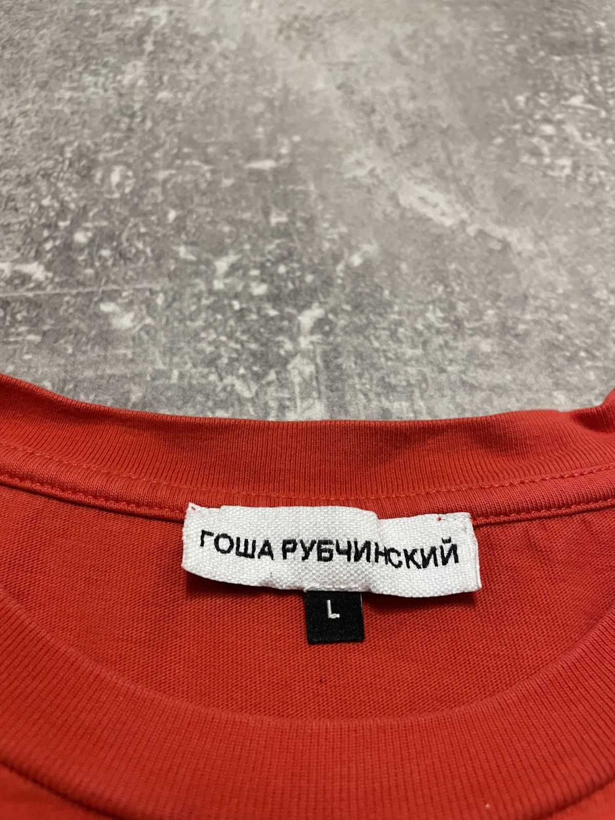 Gosha Rubchinskiy Gosha Rubchinskiy Red Dj Arrow “East Blow” T-Shirt Size US L / EU 52-54 / 3 - 10 Thumbnail