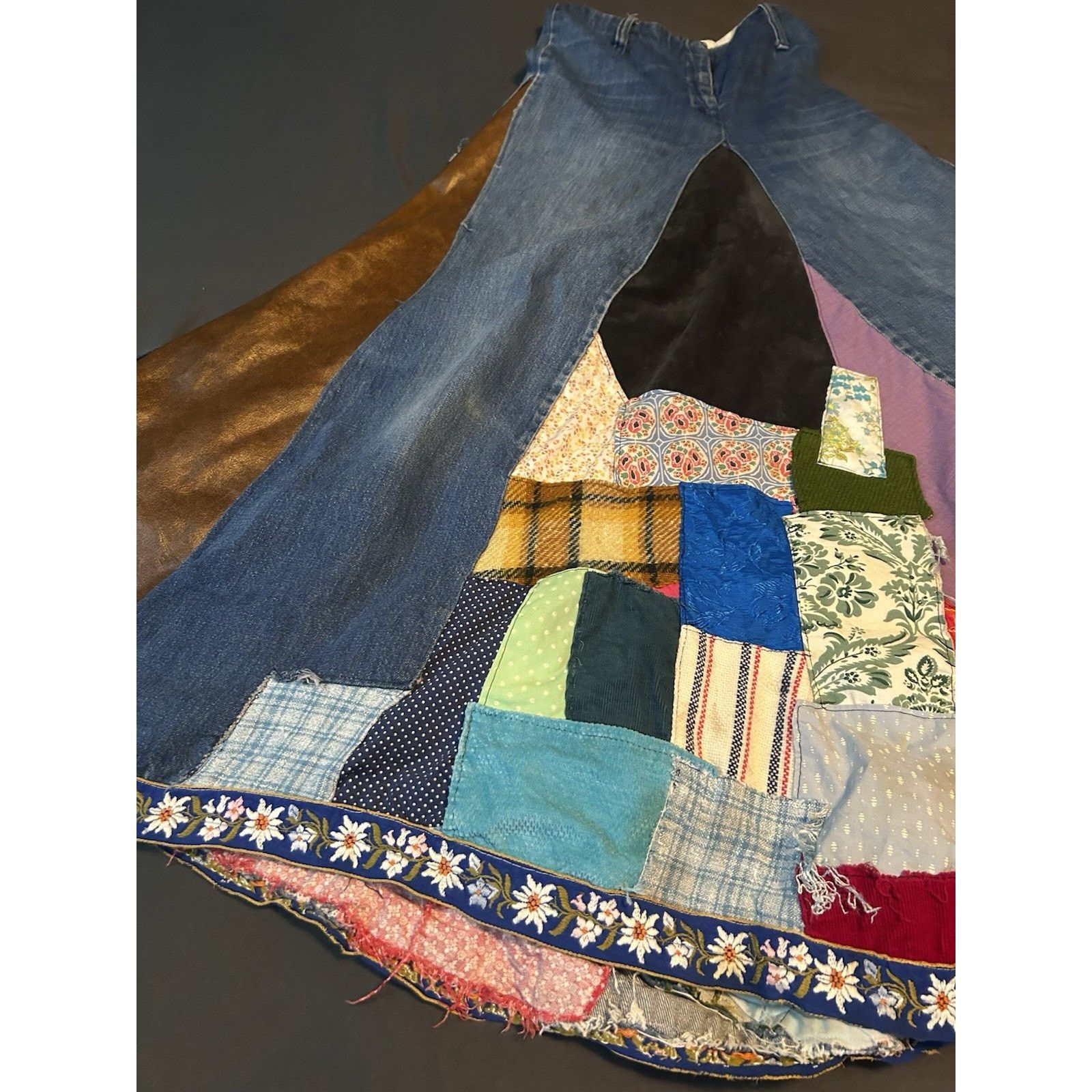 Other Vintage Homemade Denim Leather Velvet Quilted Sewn Skirt Size 26" / US 2 / IT 38 - 12 Thumbnail