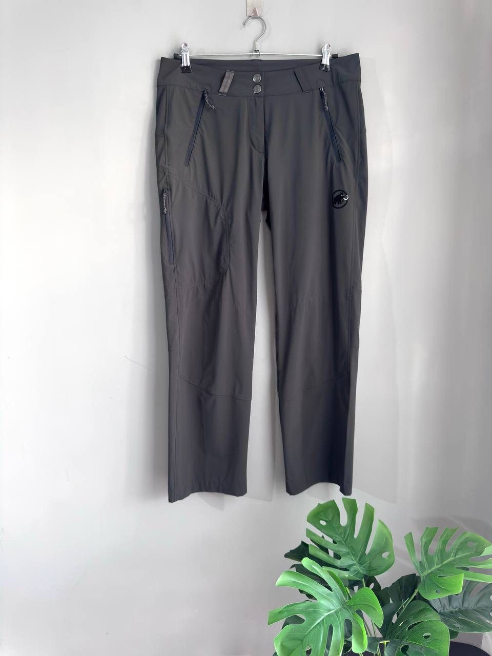 Mammut Mammut Women's Outdoor Hiking Lightweight Pants, UK14 / US10 Size 32" / US 10 / IT 46 - 1 Thumbnail