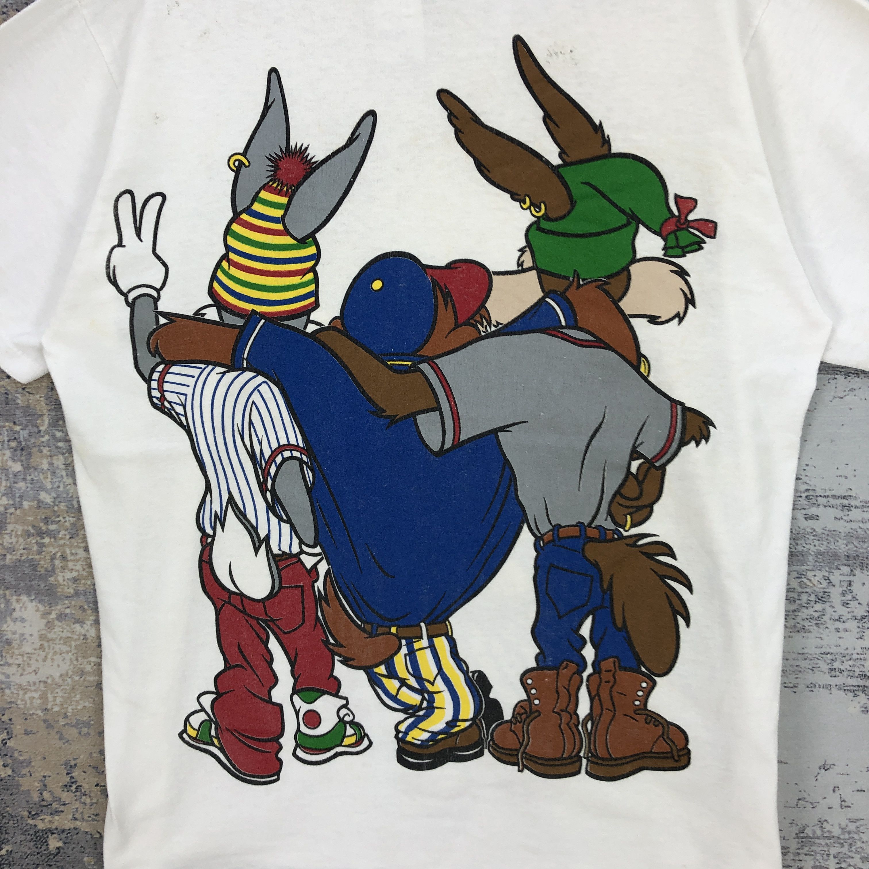 Vintage × Warner Bros Vintage Warner Bros T Shirt Cartoon Bug Bunny Tazmania Tees Size US L / EU 52-54 / 3 - 6 Thumbnail