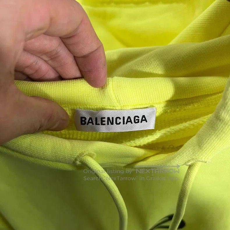 Balenciaga Balenciaga Lock Buckle Hoodie Size US M / EU 48-50 / 2 - 3 Thumbnail