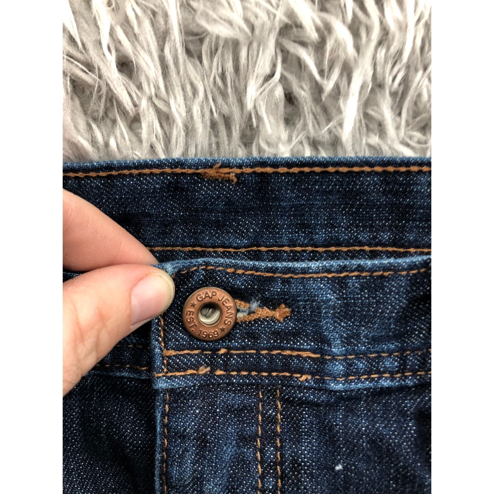 Gap Gap Blue Jean Skirt Womens Size 10 Midi Denim Jean Dark Wash Regular Size Type Skirt Womens Blue Denim Jean Gap 10 Midi Dark Wash Jeans Skirt Size 32" / US 10 / IT 46 - 6 Thumbnail