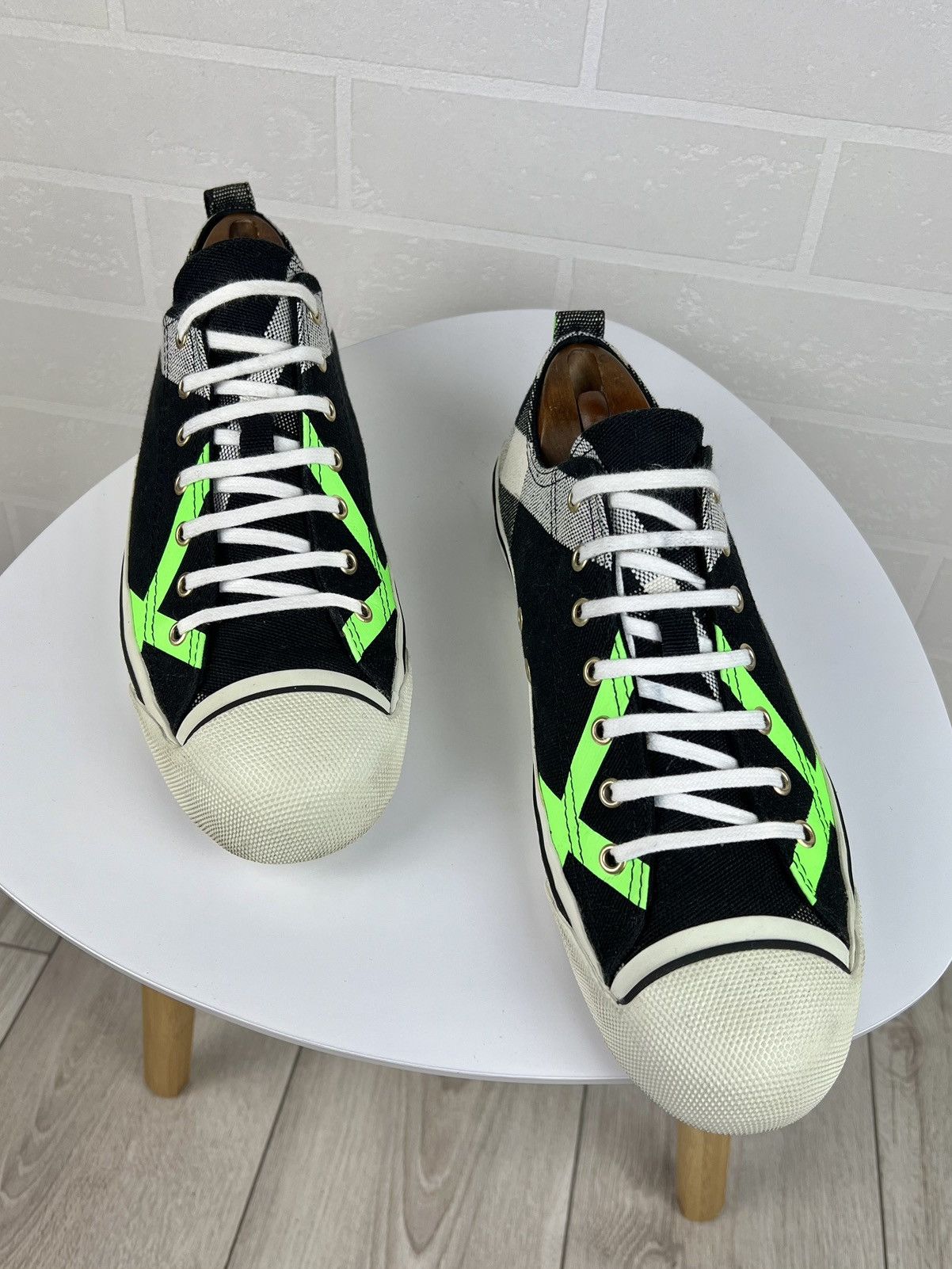 Burberry BURBERRY Sneakers Low-Top Shoes Fluo Nova Check Neon Green Size US 12 / EU 45 - 3 Thumbnail