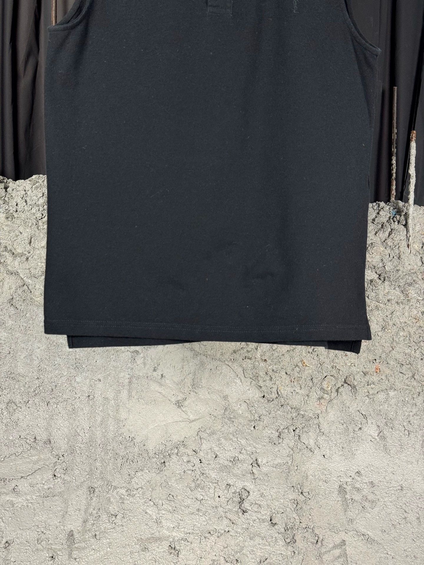 Saint Laurent Paris SLP Embroidered Logo Sleeveless Shirt s 99 New Size S / US 4 / IT 40 - 4 Thumbnail