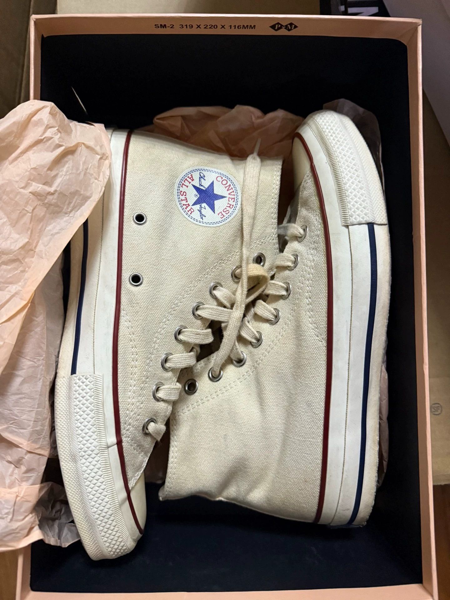 Converse Converse Addict High Top Off-White 1CK713 41.5 Size US 8.5 / EU 41-42 - 2 Thumbnail