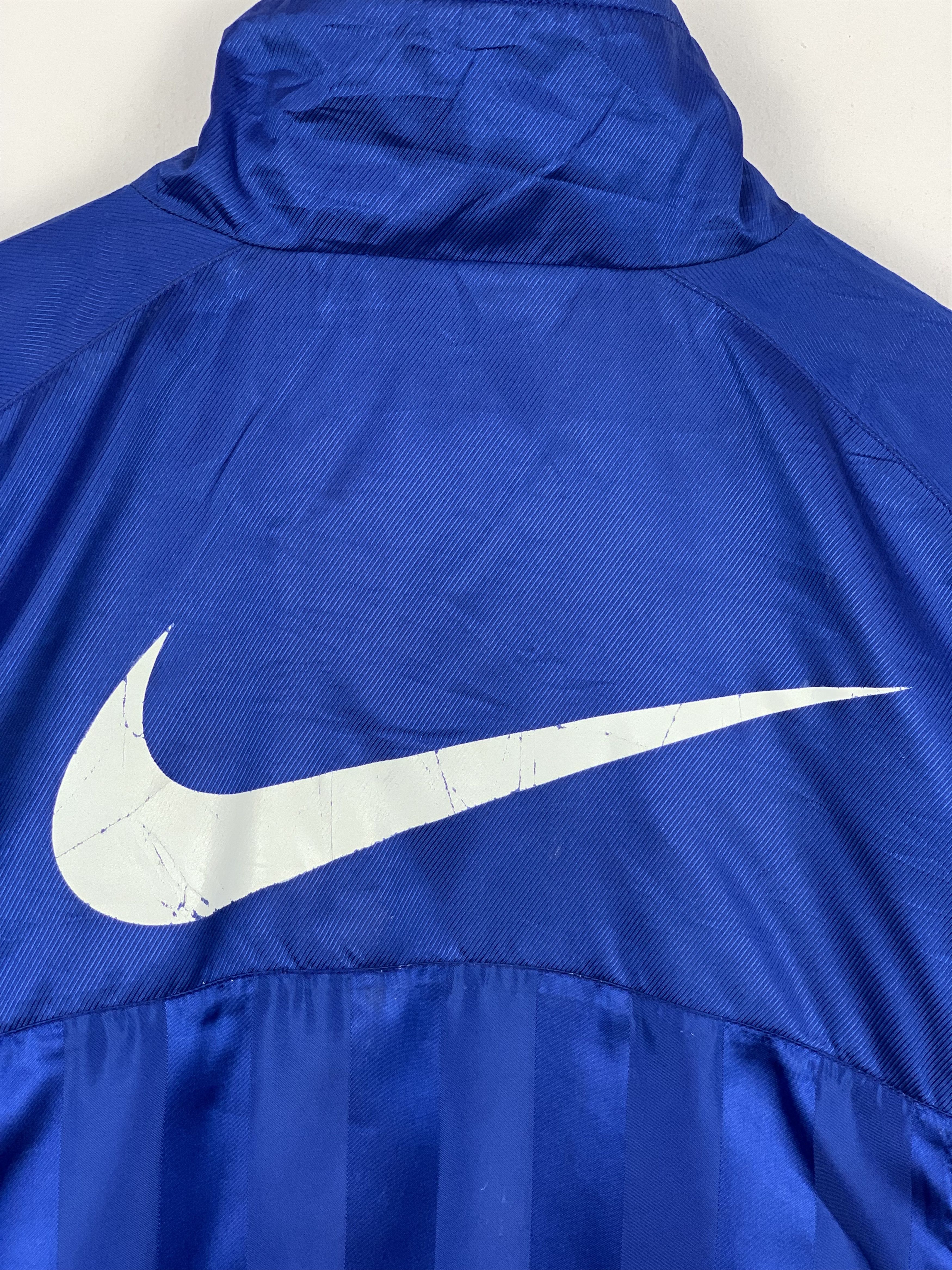 Vintage Vintage Nike Swoosh Windbreaker Jacket J1363 Size US S / EU 44-46 / 1 - 11 Thumbnail