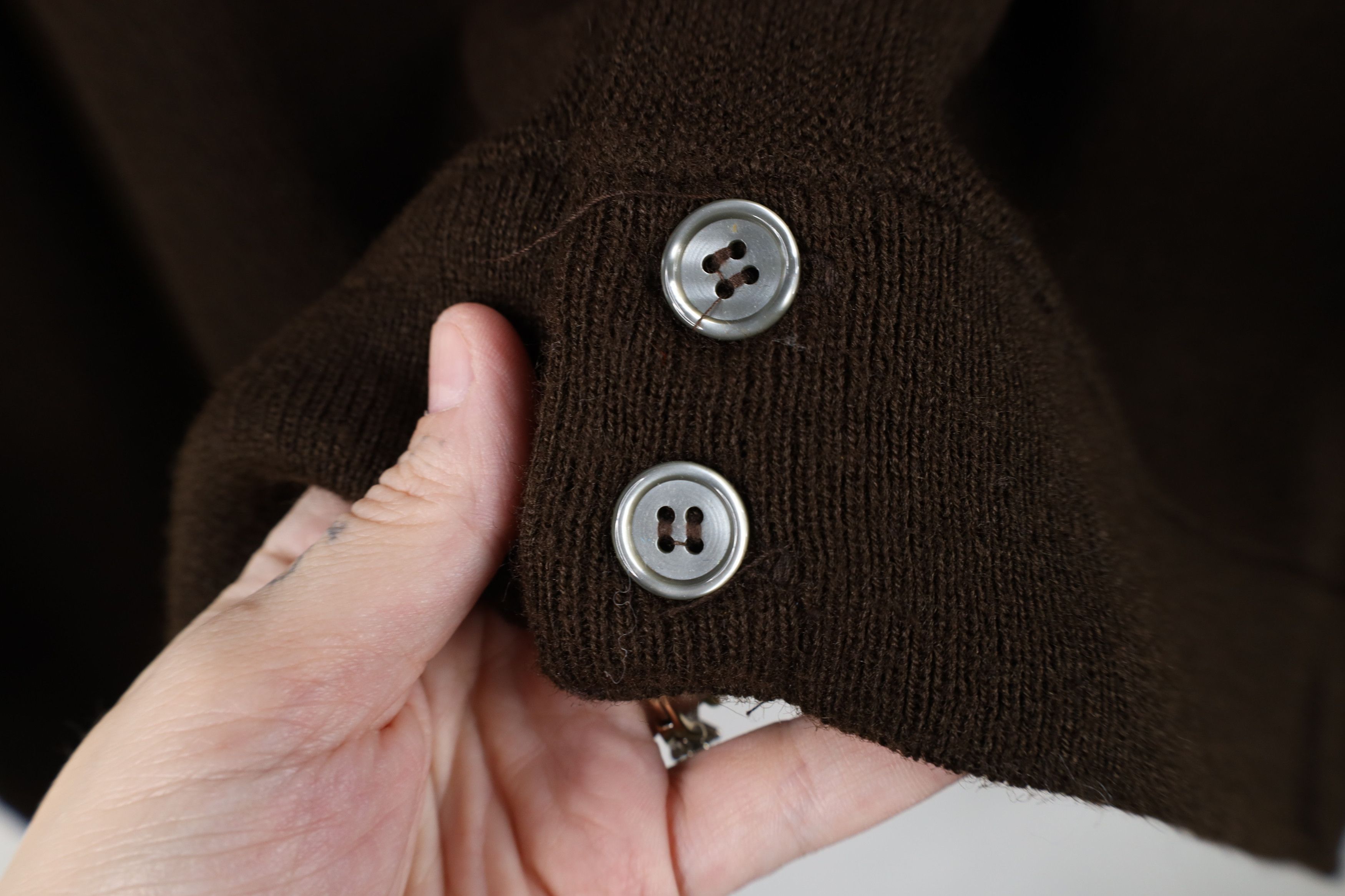Vintage Vintage 70s Streetwear Blank Knit Cardigan Sweater Brown USA Size US L / EU 52-54 / 3 - 6 Thumbnail