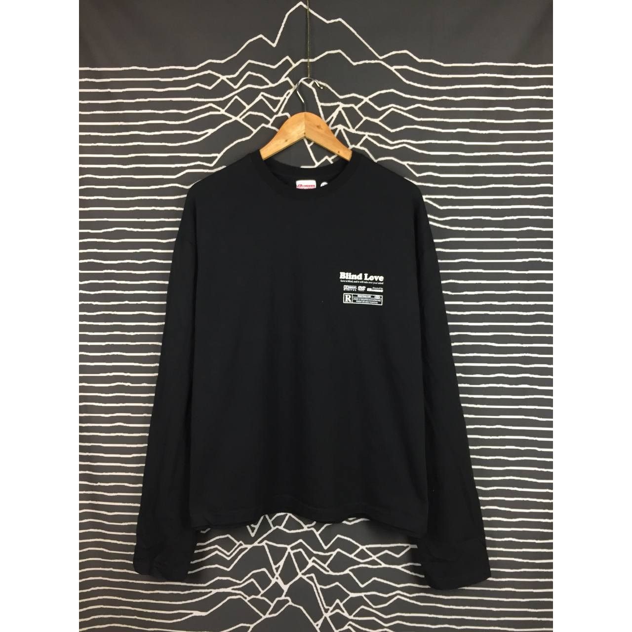 Other Bangers Blind Love Longsleeve Tee As Worn By BTS Jungkook Size US M / EU 48-50 / 2 - 4 Thumbnail