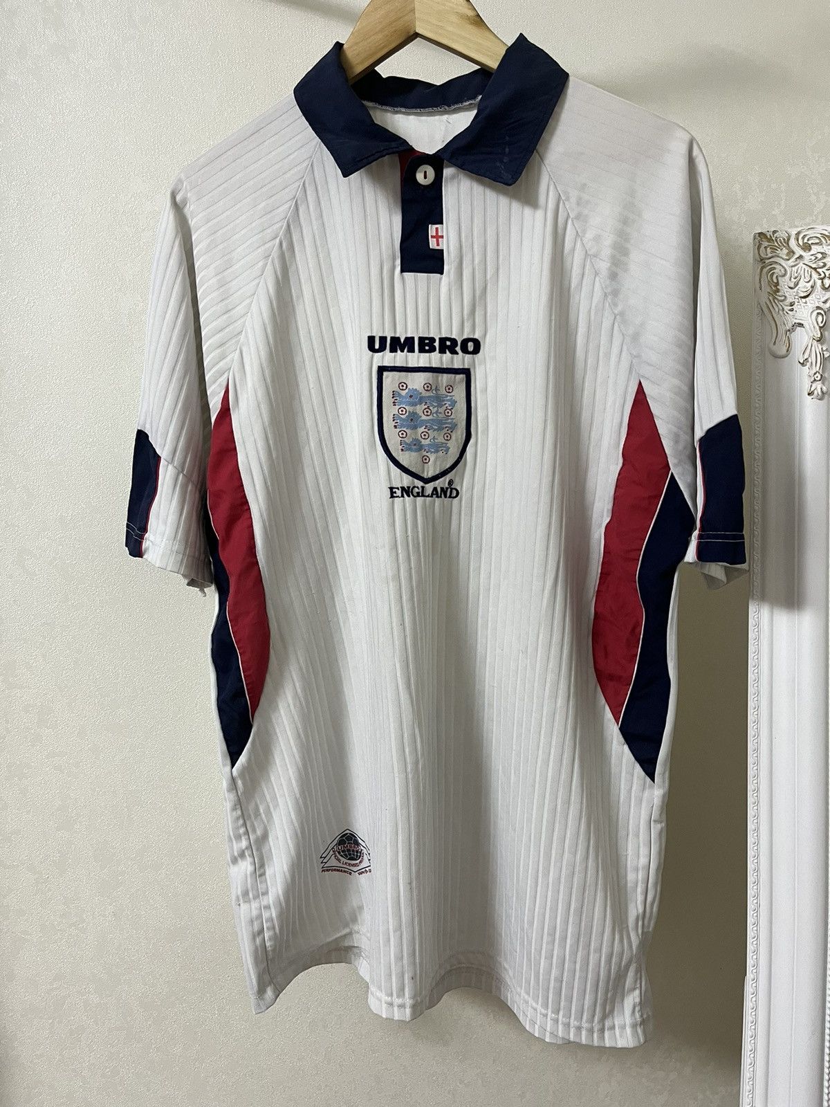 Vintage Umbro England 1998 Vintage Blokecore Jersey Size US XL / EU 56 / 4 - 1 Thumbnail