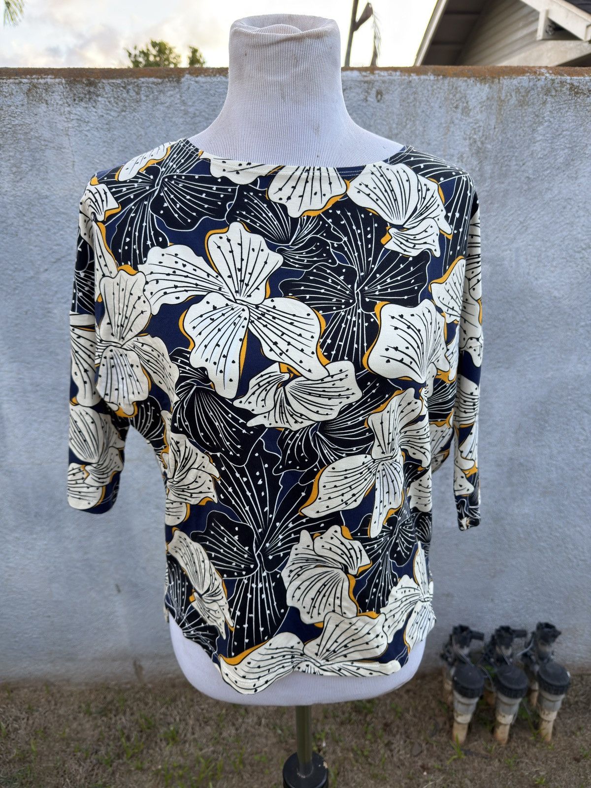 Other PreOwned Fighting Eel Multicolor Hawaiian Blouse Women's XS Size US XS / EU 42 / 0 - 1 Thumbnail