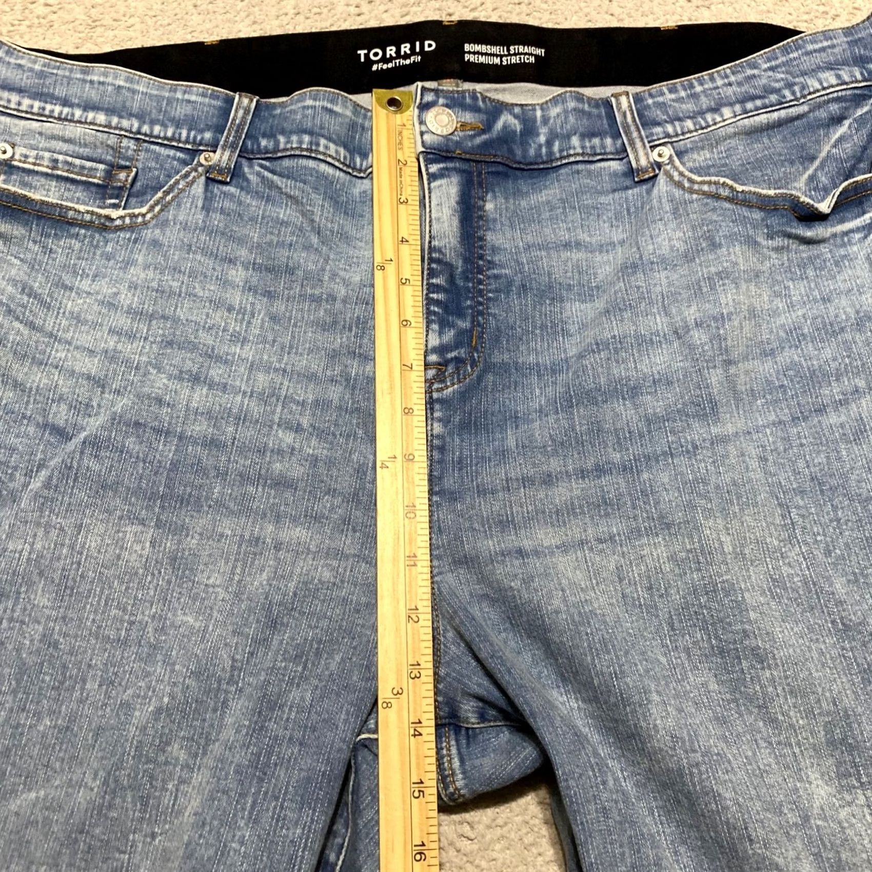 Torrid Torrid Jeans City High Rise Straight 28 Tall Blue Denim 5-Pocket Plus Size Adults Womens Jeans Medium Wash Size 28" / US 6 / IT 42 - 7 Thumbnail