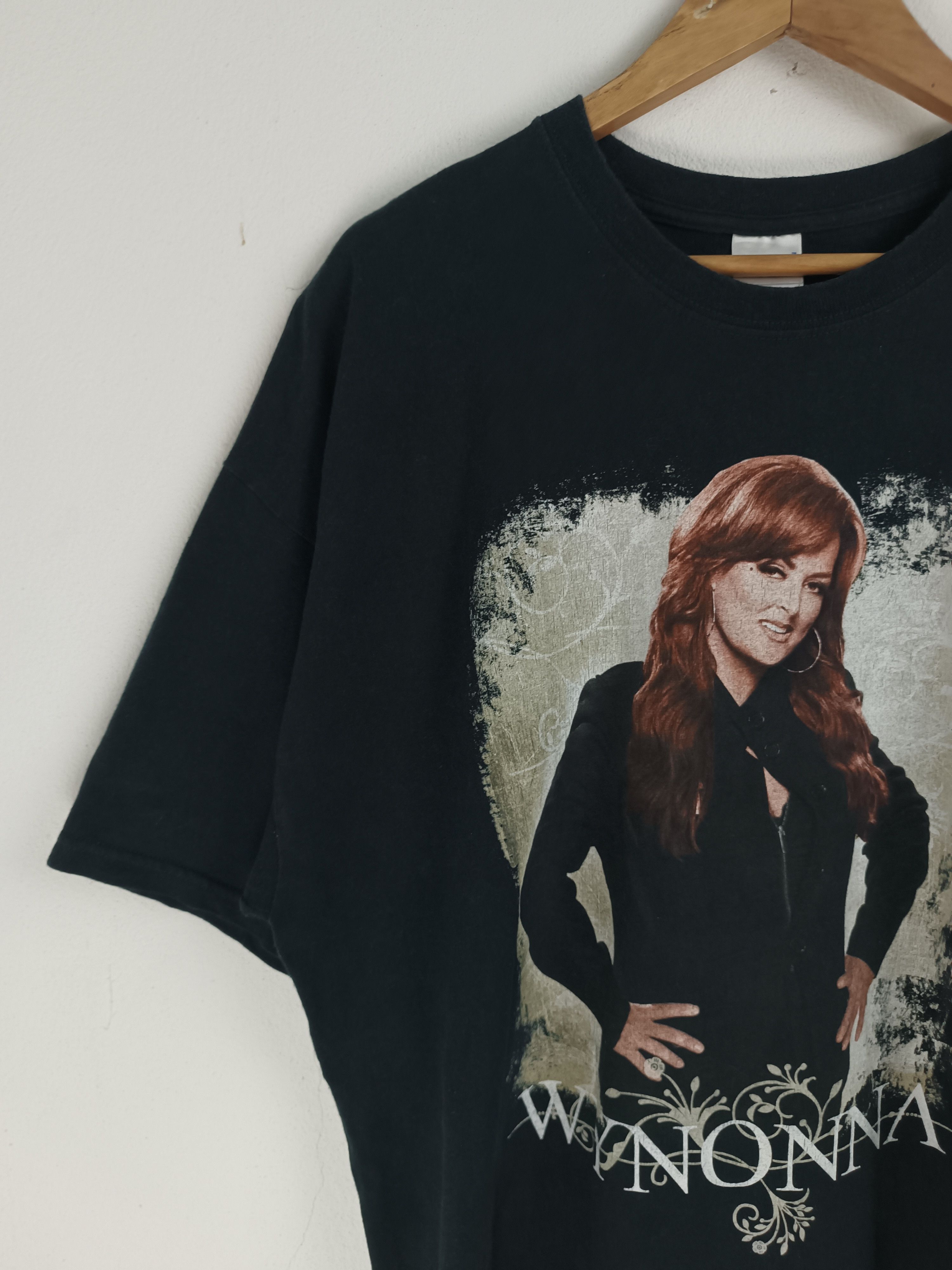 Vintage VINTAGE Y2K WYNONNA JUDD SINGER TEE clint black lionel elton Size US XXL / EU 58 / 5 - 5 Thumbnail