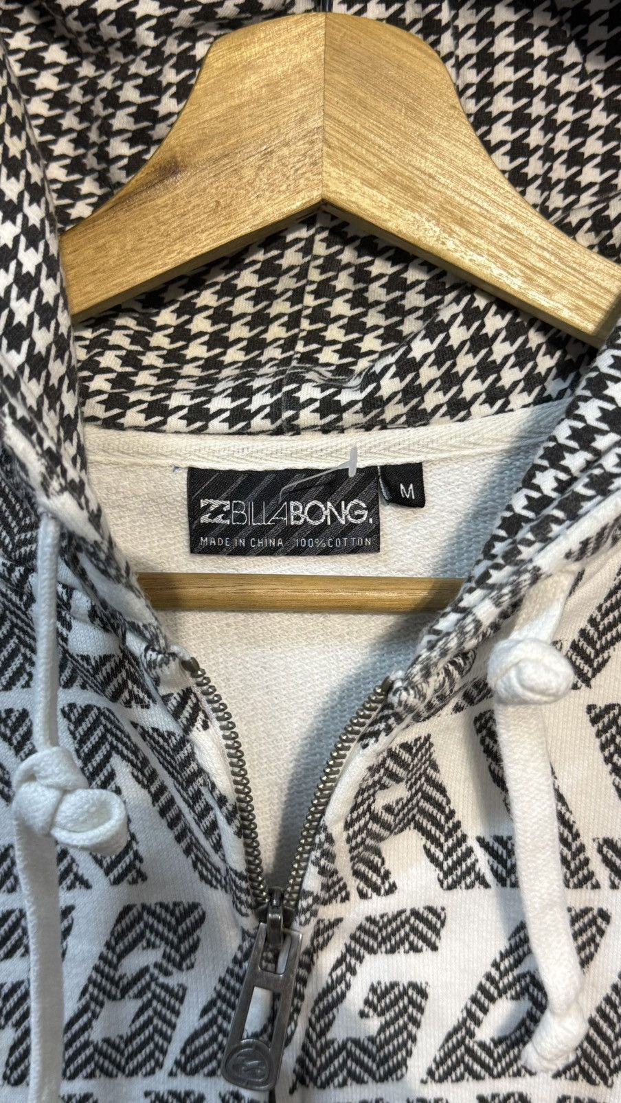 Billabong Y2K BILLABONG SURF AOP GRAPHIC DESIGN Size US M / EU 48-50 / 2 - 7 Thumbnail