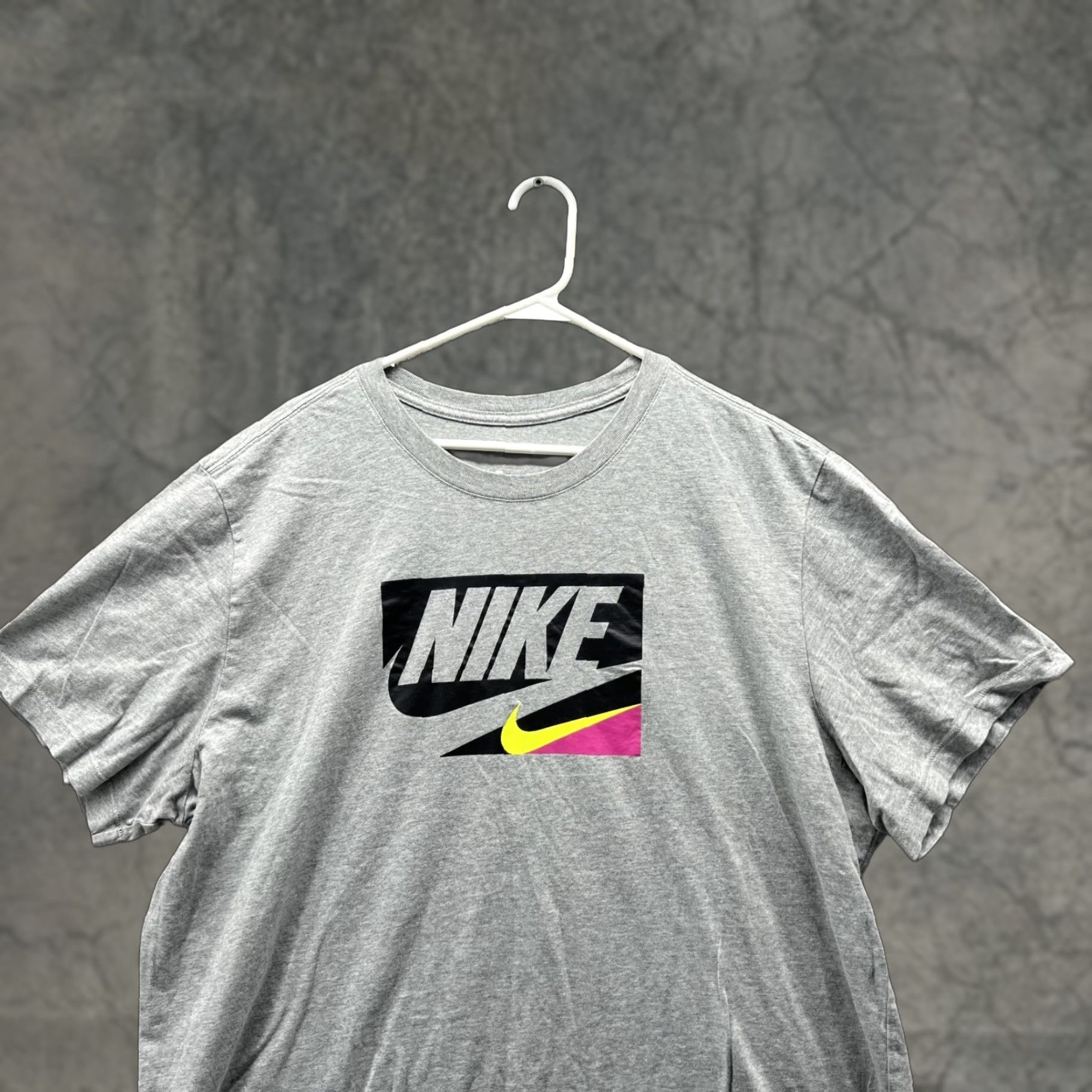 Nike VINTAGE Nike Shirt Men XXL Adult Heather Gray Box Logo Crewneck Cotton Swoosh Spell Out Size US XXL / EU 58 / 5 - 1 Thumbnail