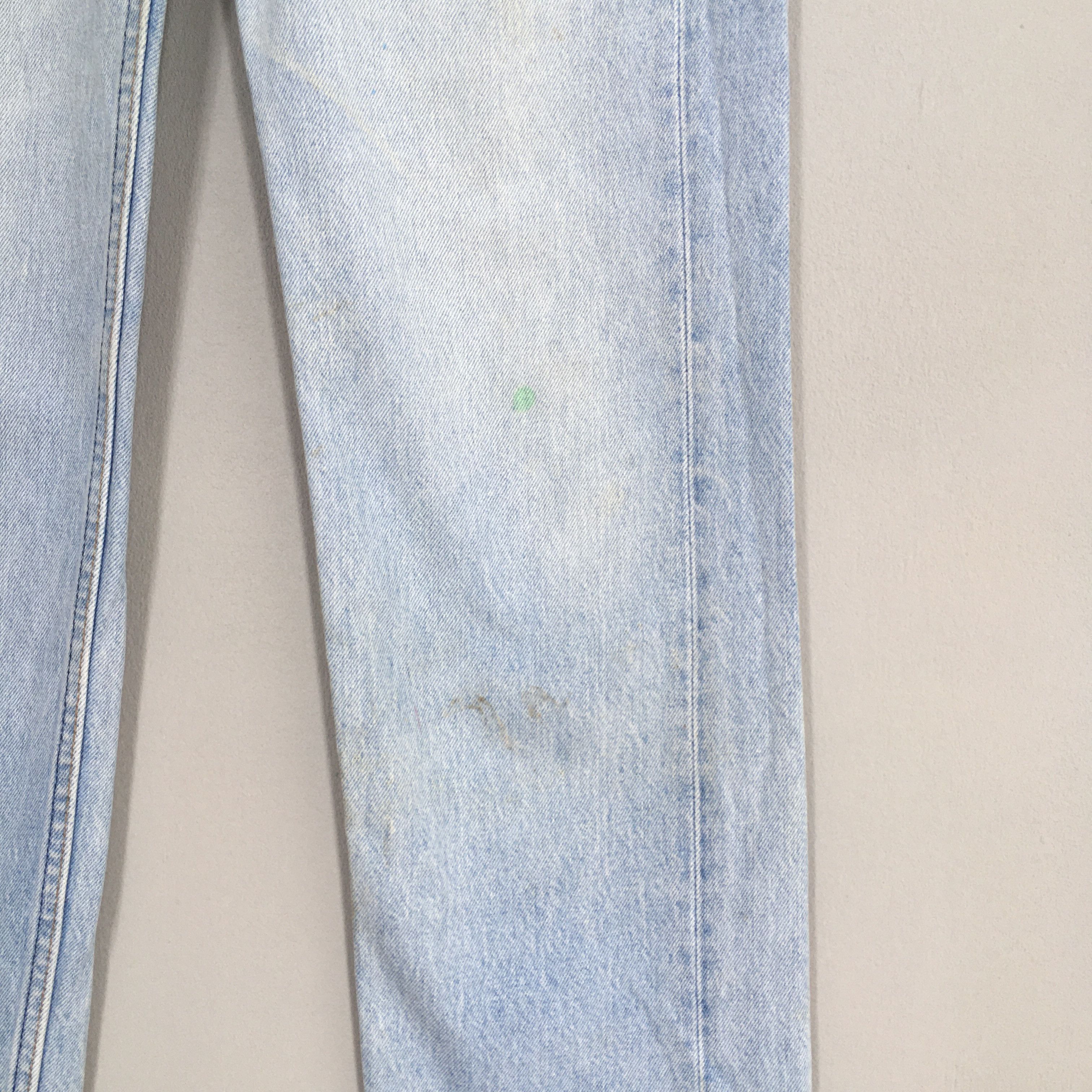 Levi's Size 30x33 Vintage Levi's 90s 501 Light Blue Jeans Size US 30 / EU 46 - 5 Thumbnail