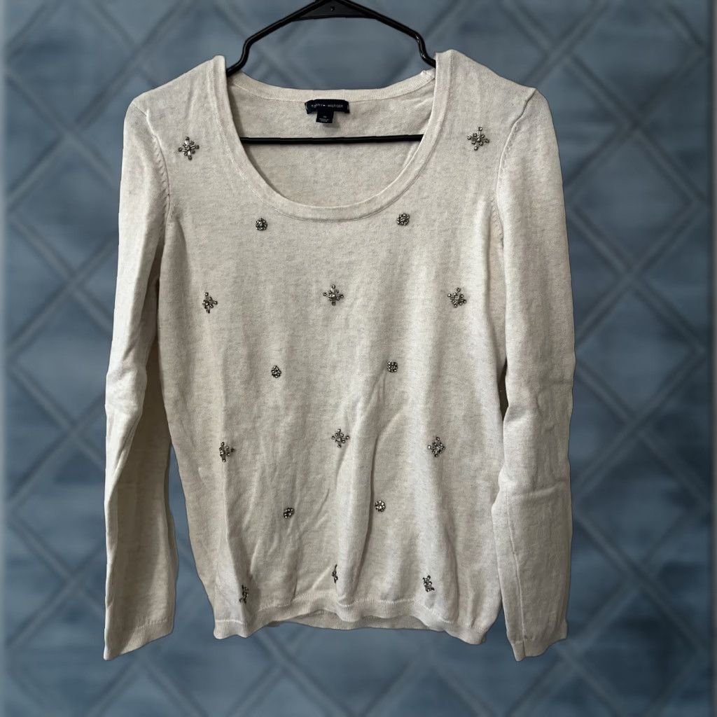Tommy Hilfiger VINTAGE Tommy Hilfiger Pullover Sweater Women Size M White Rhinestone Jewels Size M / US 6-8 / IT 42-44 - 1 Thumbnail