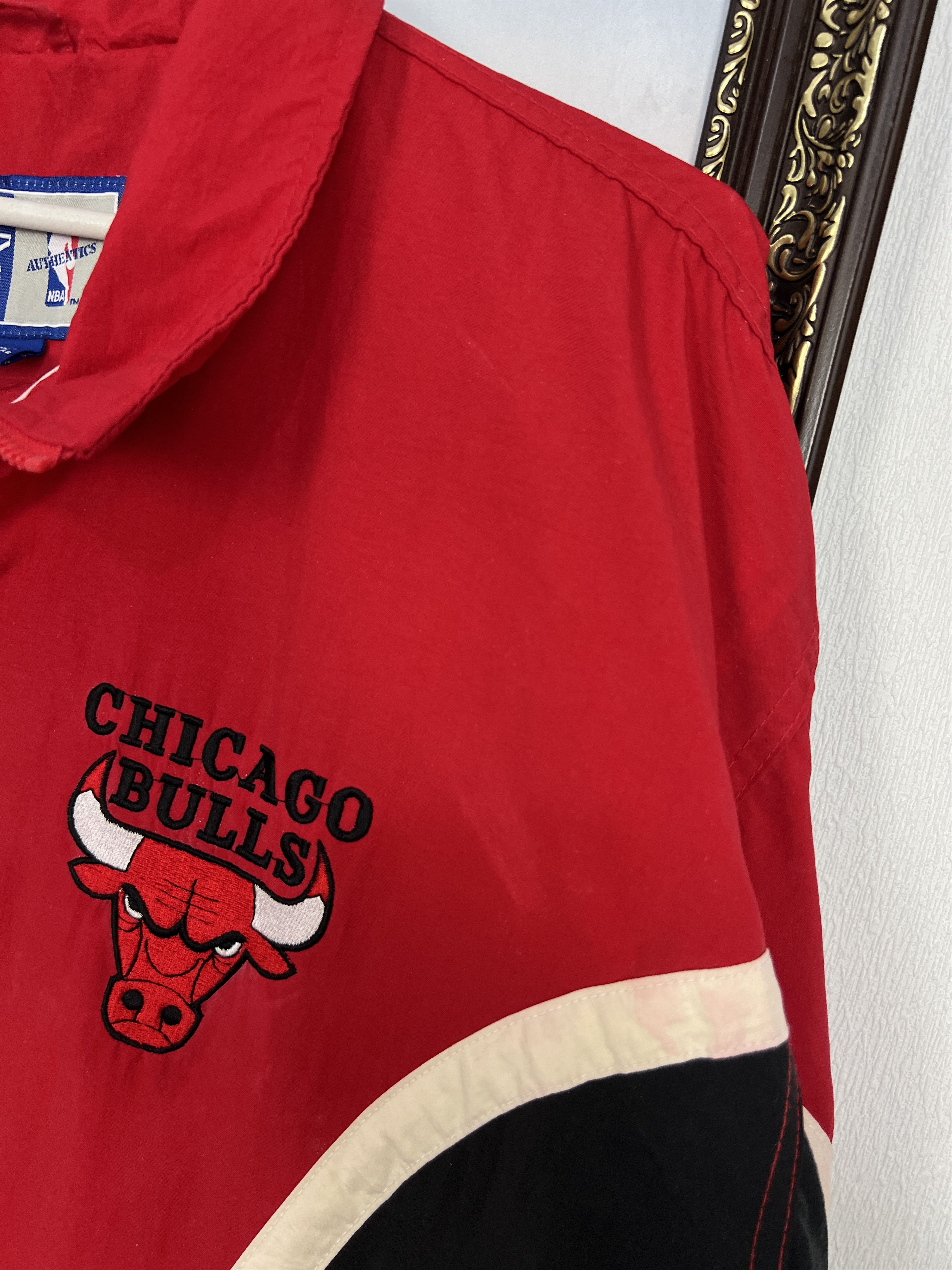Starter Vintage 90's Starter Chicago Bulls NBA Warm Up Jacket Size US L / EU 52-54 / 3 - 9 Thumbnail