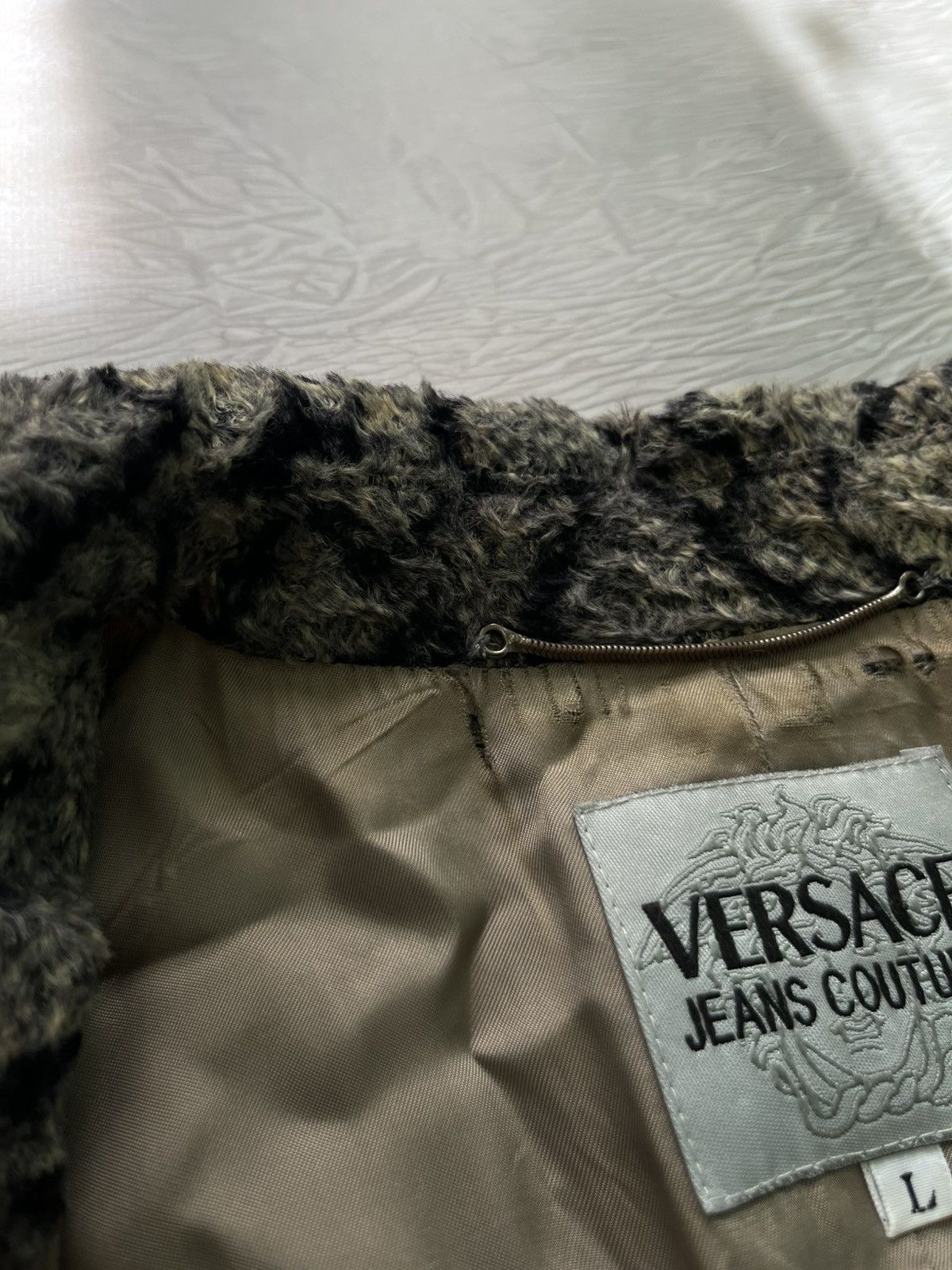 Versace Jeans Couture Versace Jeans Couture Python Fur Coat Archival Clothing Rare Size L / US 10 / IT 46 - 11 Thumbnail