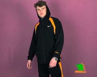 Designer Nike 90s Vintage Tracksuit – Men's M, Jacket & Pants Size US M / EU 48-50 / 2 - 1 Thumbnail