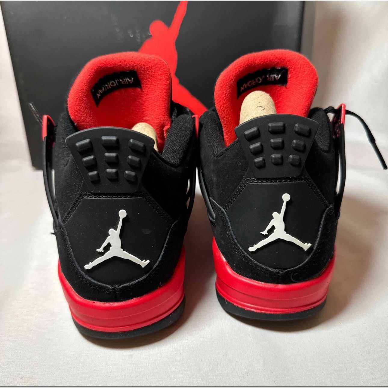 Jordan Brand × Nike Size 5.5 Nike Air Jordan 4 Retro GS Red Thunder Men's Shoes Size US 5.5 / EU 38 - 5 Thumbnail