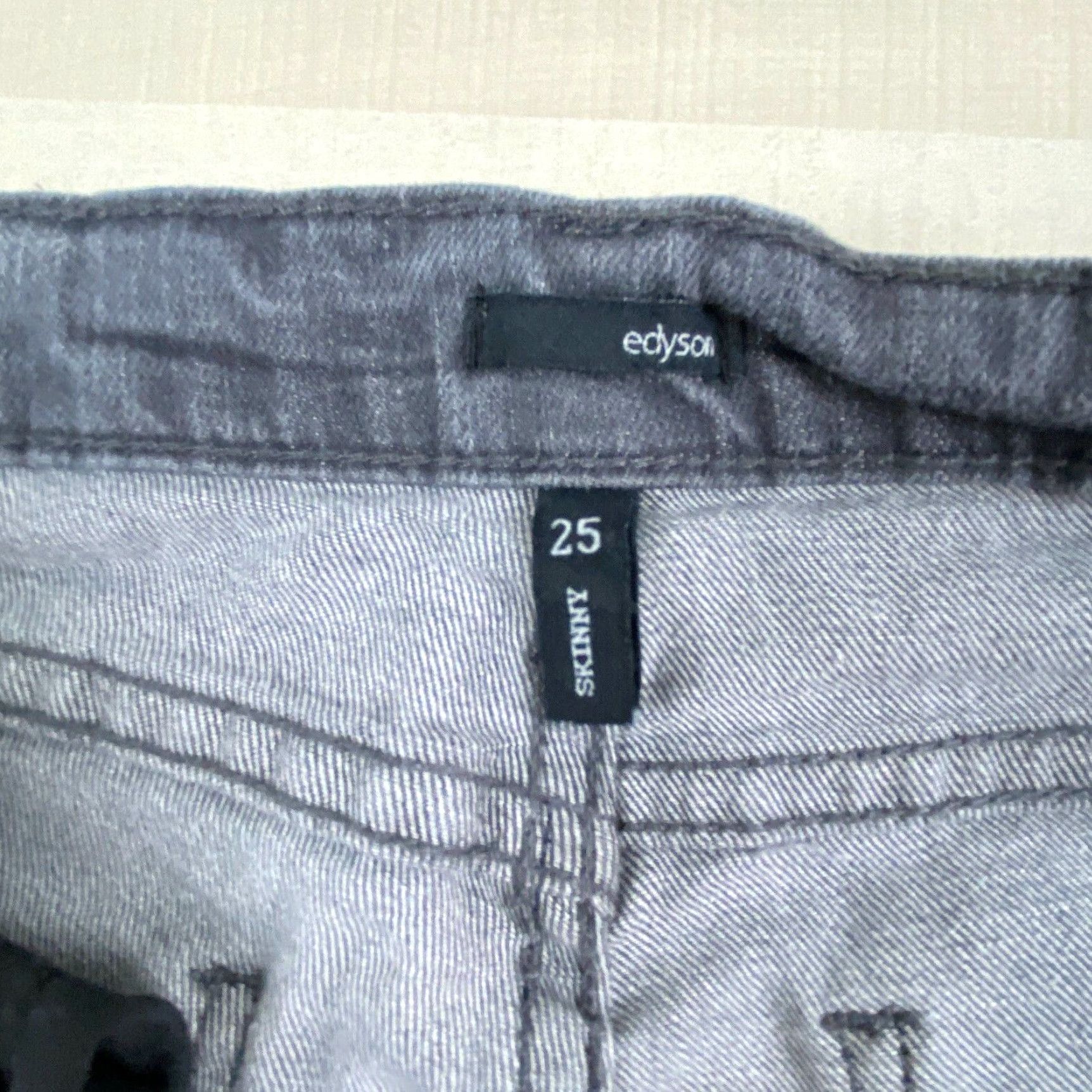 Vintage Edyson Women's 25 Gray Skinny Jeans Mid Rise Stretch Cotton Blend Size 42" / US 20 - 4 Thumbnail