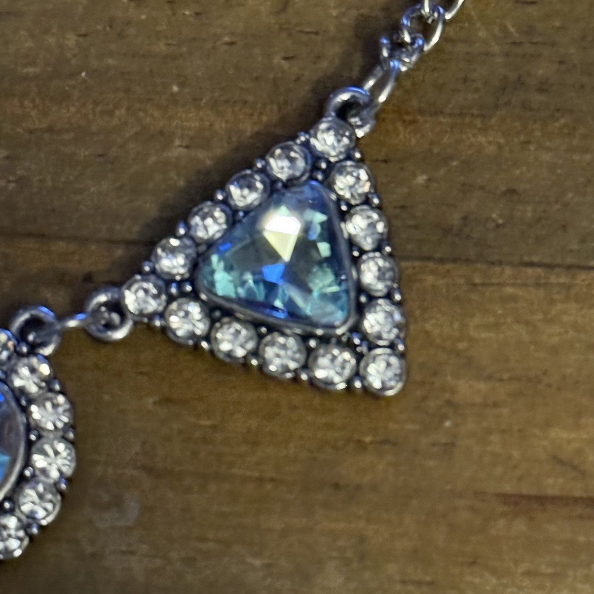Other Silver geometric multicolor iridescent gemstone necklace Size ONE SIZE - 6 Thumbnail