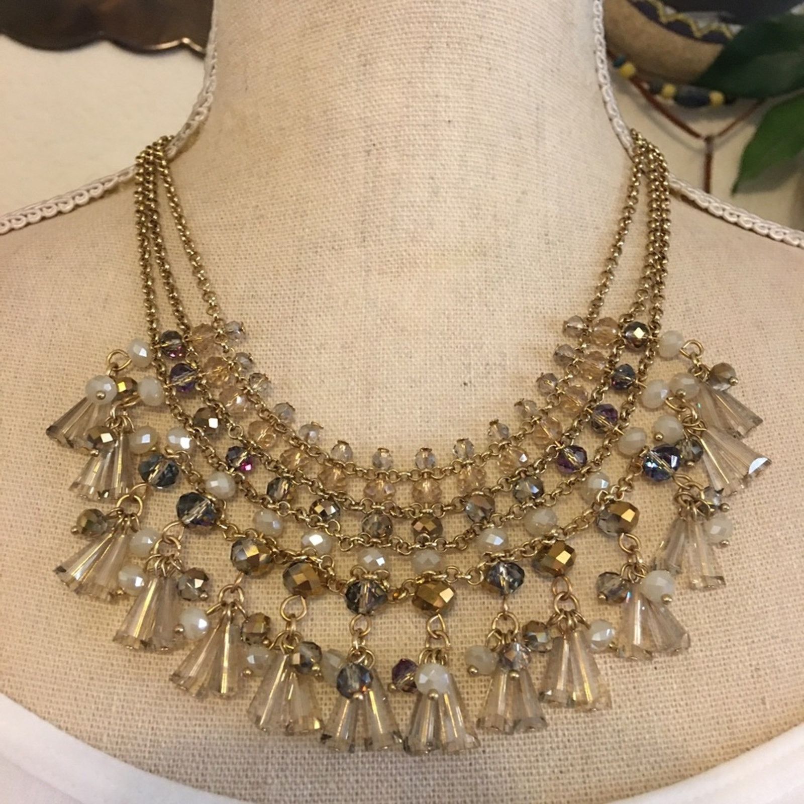Jewelry Multi tone faceted glass stone bib necklace Size ONE SIZE - 1 Thumbnail