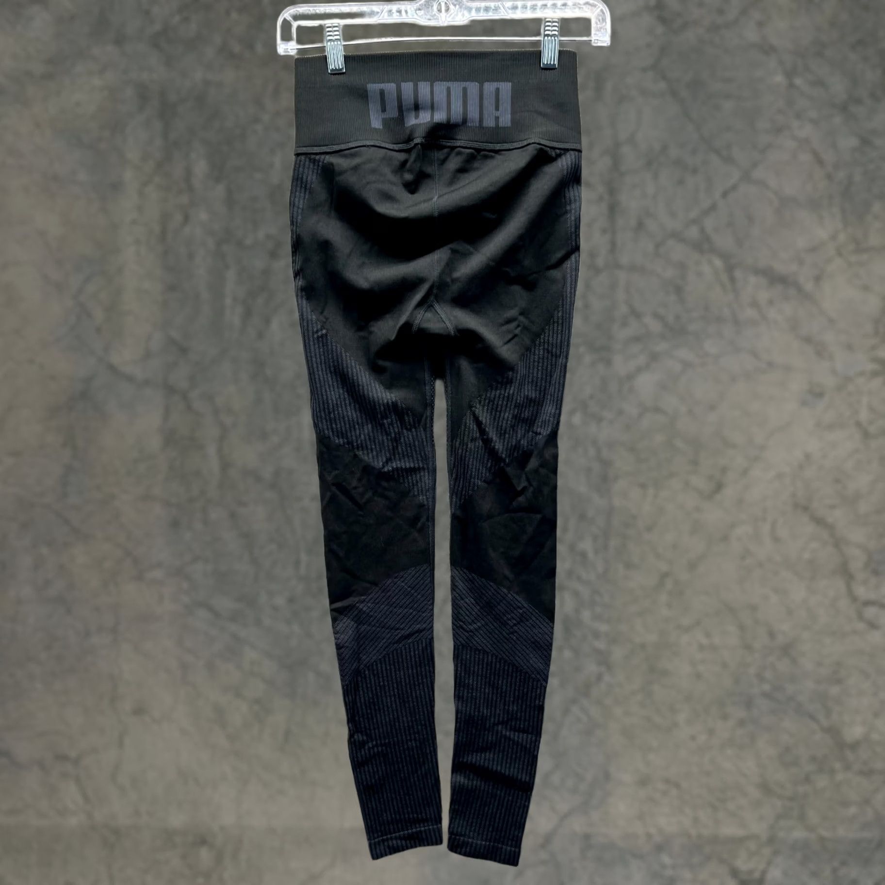 Puma PUMA Leggings Womens XS Black Seamless High Waist Activewear Yoga Shoes? Size 26" / US 2 / IT 38 - 1 Thumbnail