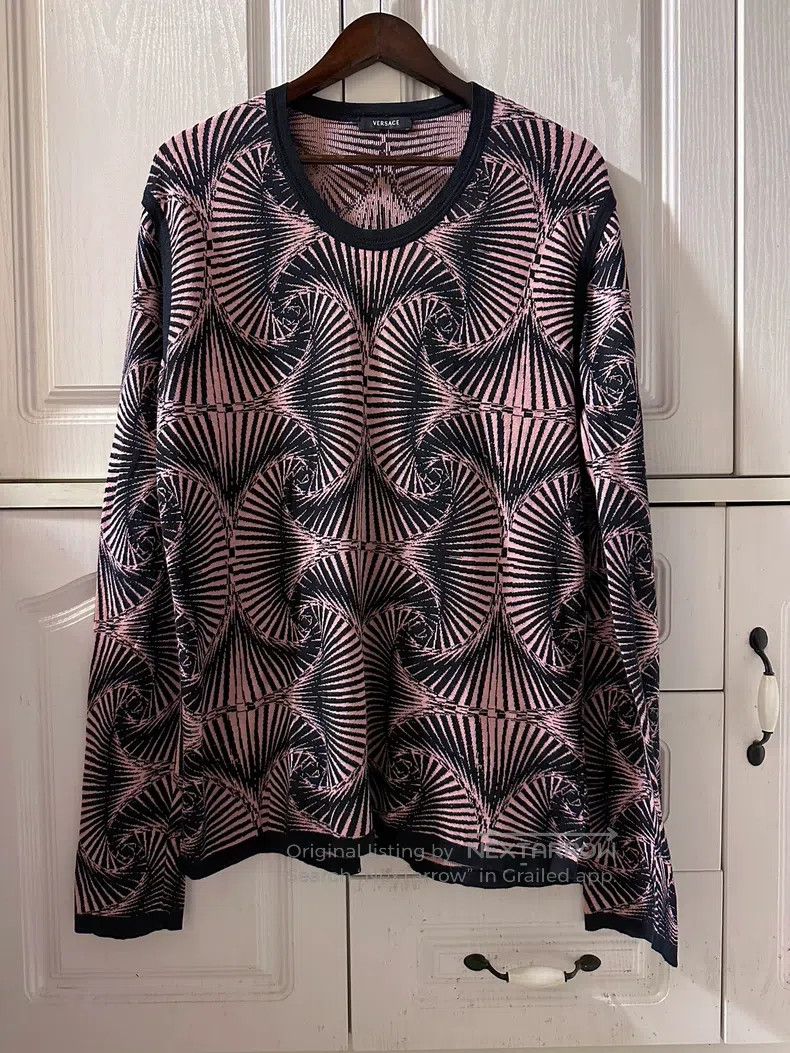 Versace Versace Geometry knitwear Size US XL / EU 56 / 4 - 1 Thumbnail