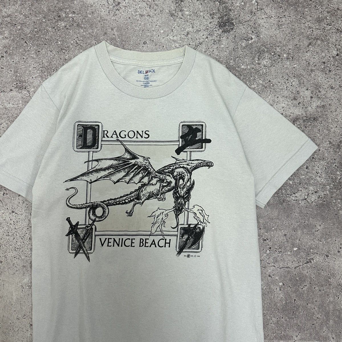 Vintage Vintage 90s Del Sol Dragon grey tee Surf style Australia y2k Size US S / EU 44-46 / 1 - 2 Thumbnail