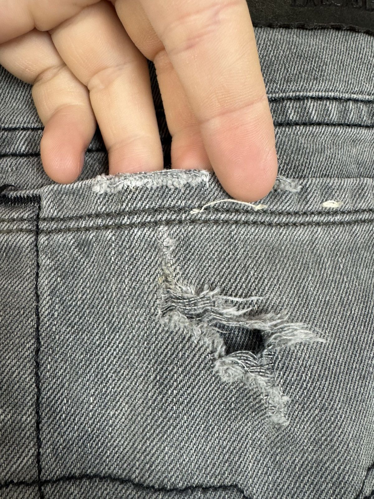 Diesel Diesel Thavar Distressed Denim Jeans Slim-Skinny Size US 31 - 19 Thumbnail