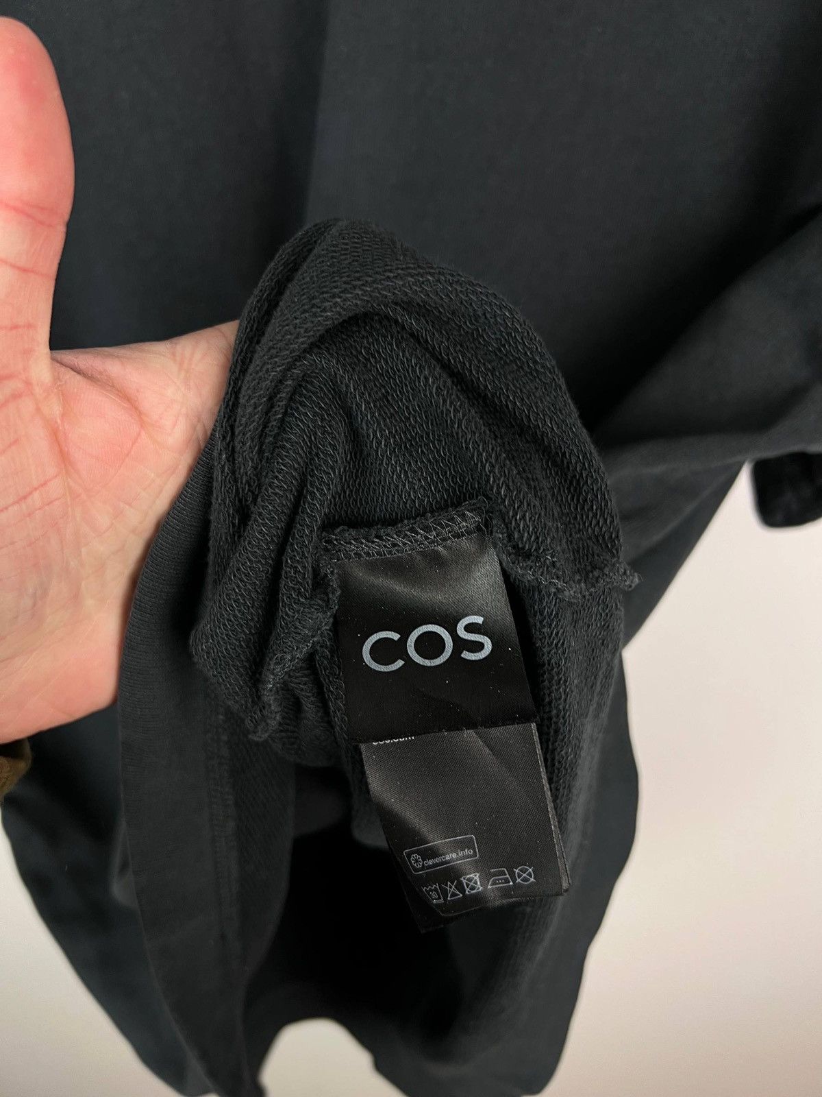 Cos Cos luxury oversized t-shirts size S Size US S / EU 44-46 / 1 - 4 Thumbnail