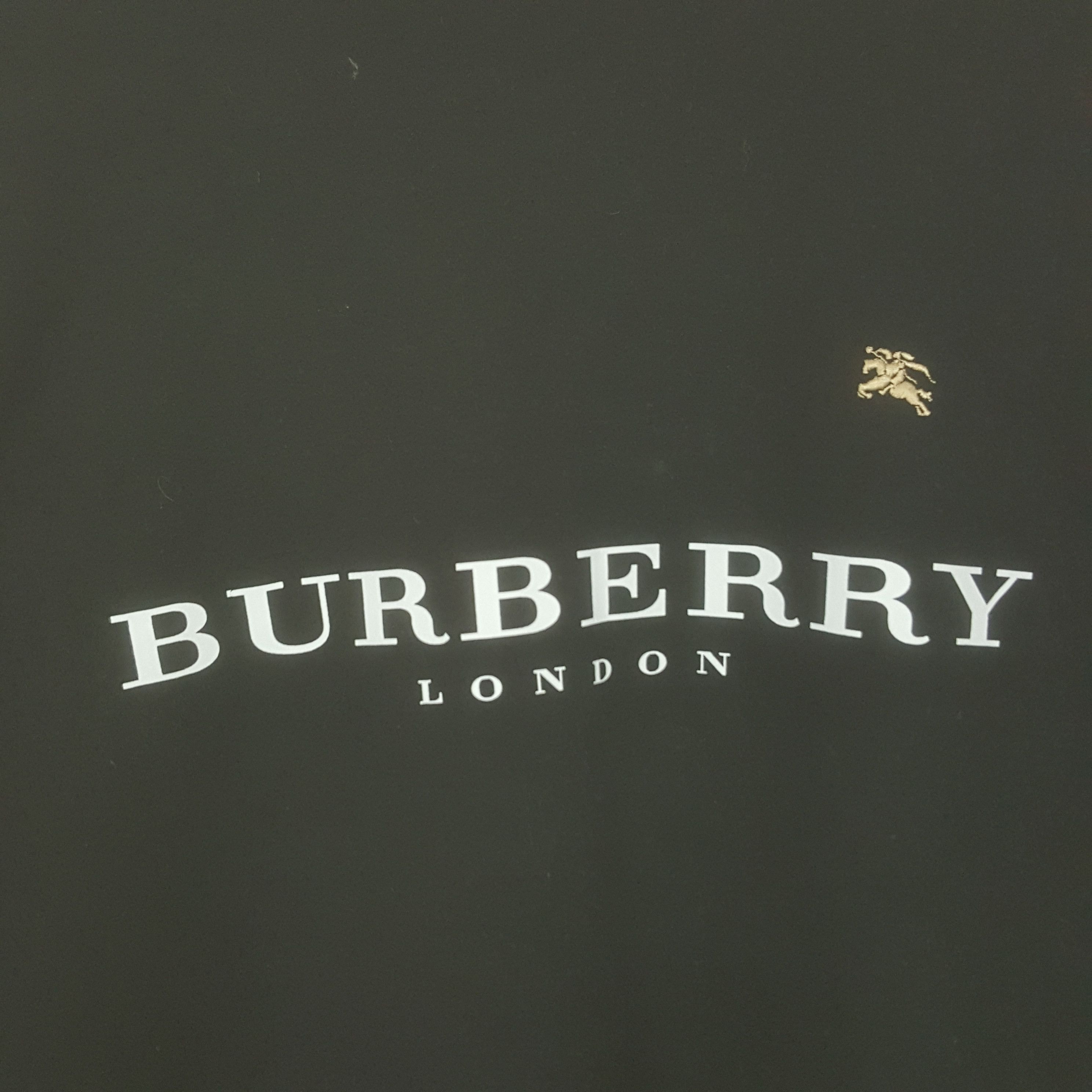 Burberry × Vintage Vintage Burberry Golf Custom Art Logo Style Tshirt Size US M / EU 48-50 / 2 - 2 Thumbnail