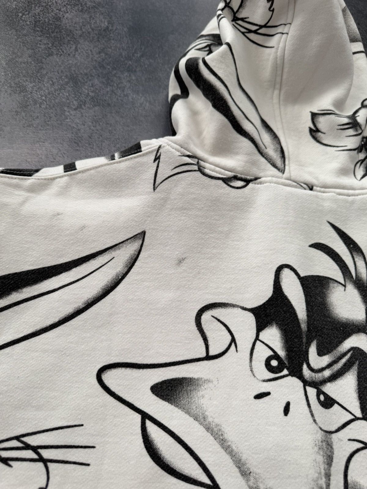 Warner Bros Vintage y2k Lot 29 Looney Tunes All Over Print Boxy Hoodie Size US L / EU 52-54 / 3 - 11 Thumbnail
