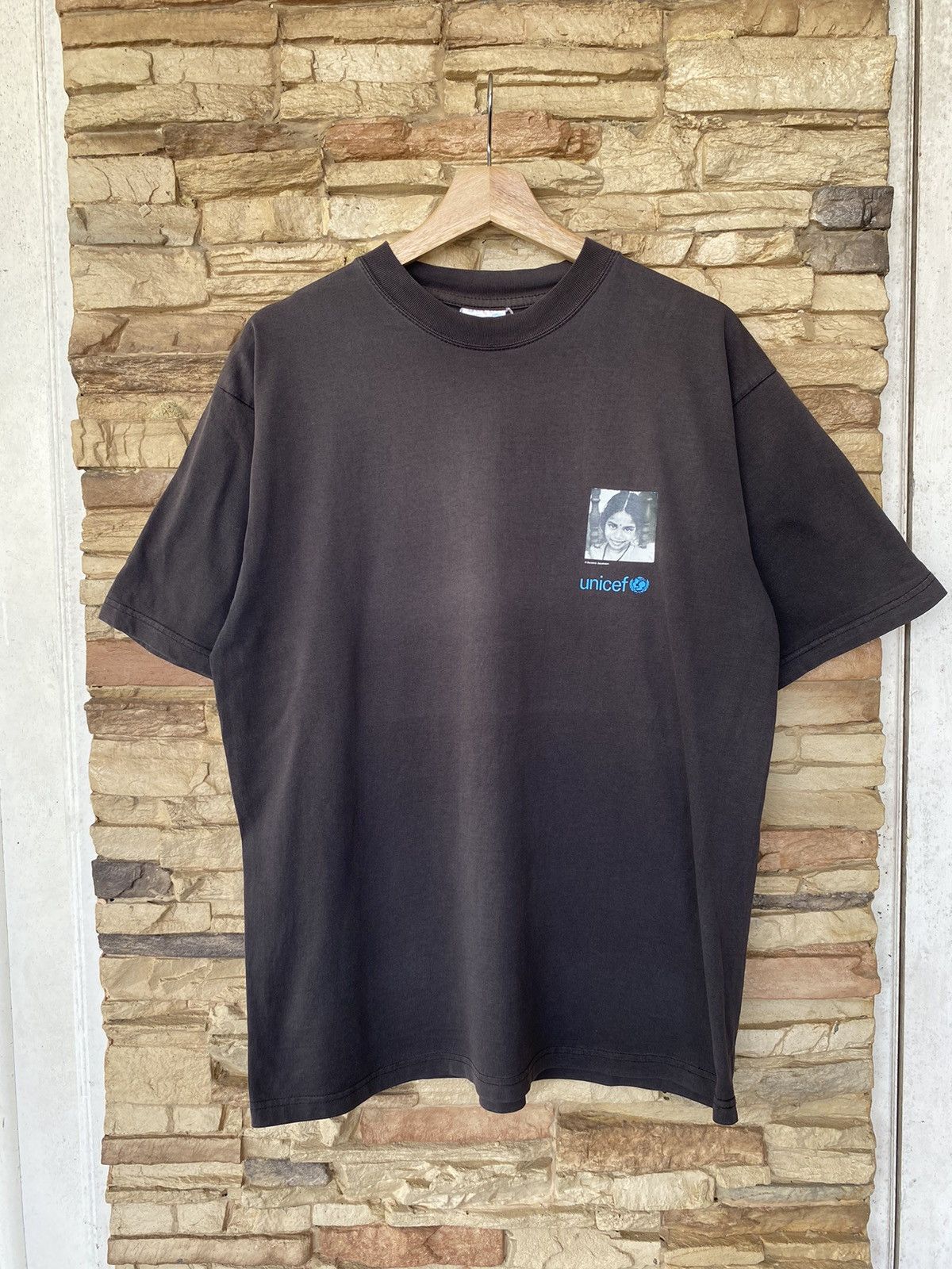 Vintage Rare Vintage UNICEF Campaign Photo Tees Faded Size US L / EU 52-54 / 3 - 2 Thumbnail