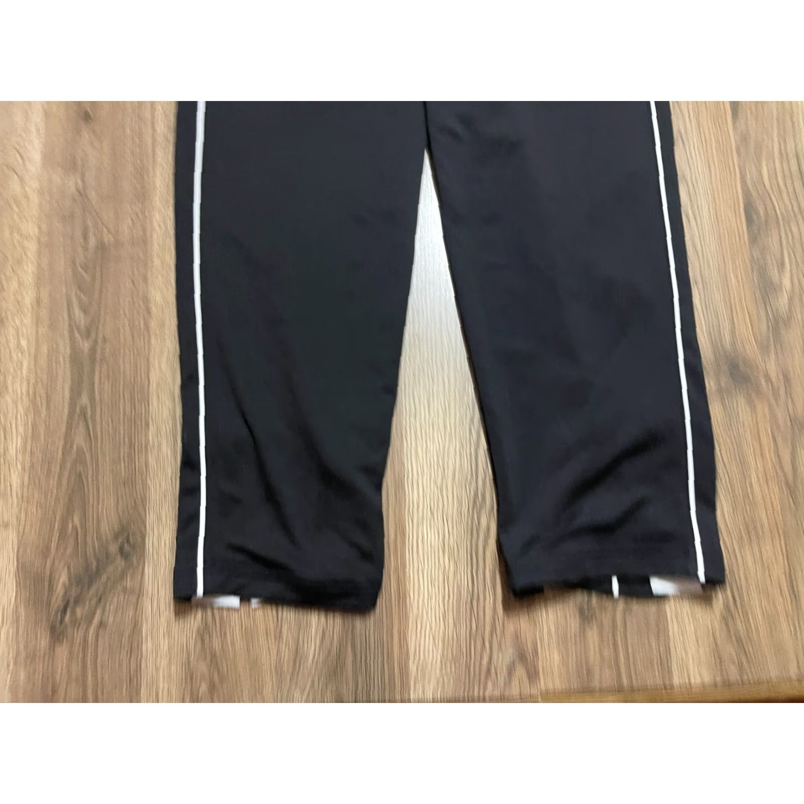Victoria's Secret Victoria's Secret Pants Women's Size XS Black White Solid Sweatpants Pull On Size 26" / US 2 / IT 38 - 5 Thumbnail