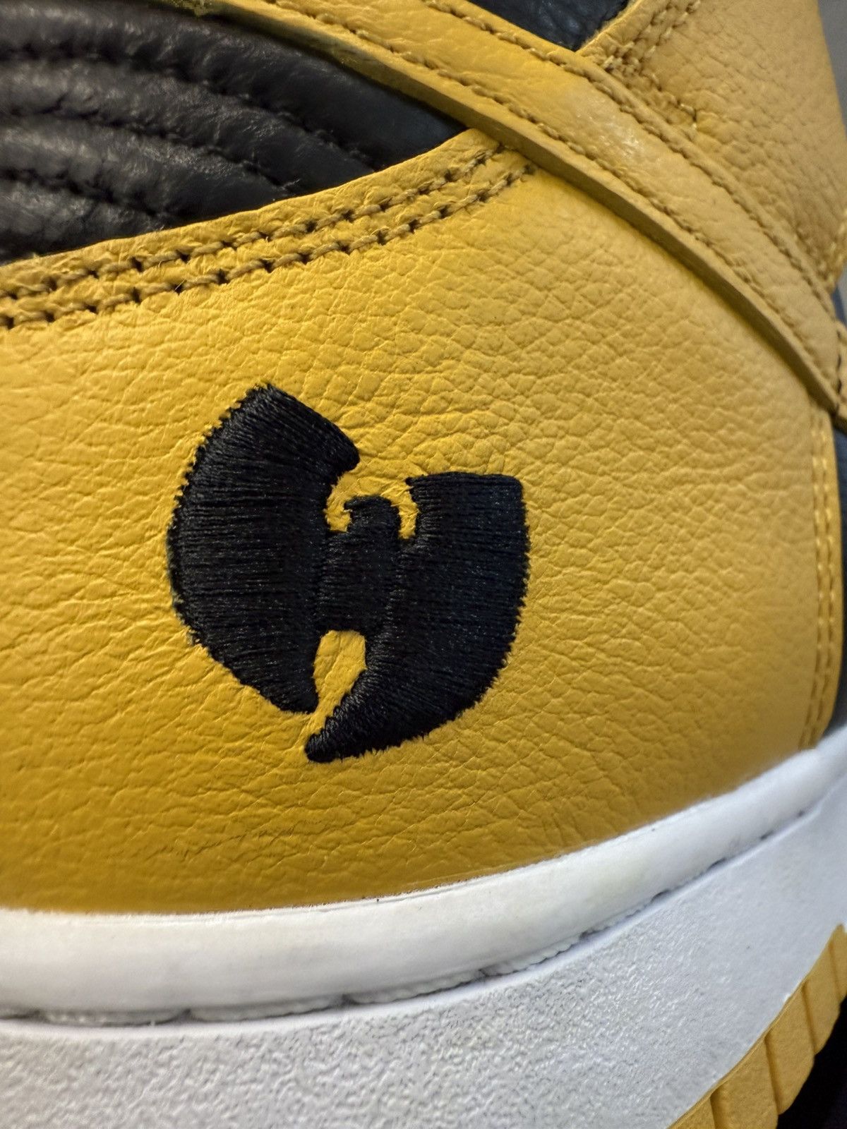 Nike 2024 Nike Dunk High Wu-Tang Size US 10 / EU 43 - 7 Thumbnail