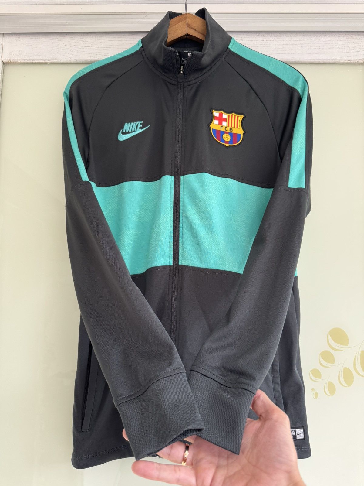 Nike Barcelona 2019-2020 Soccer Track Jacket Football Kit Shirt Size US S / EU 44-46 / 1 - 7 Thumbnail