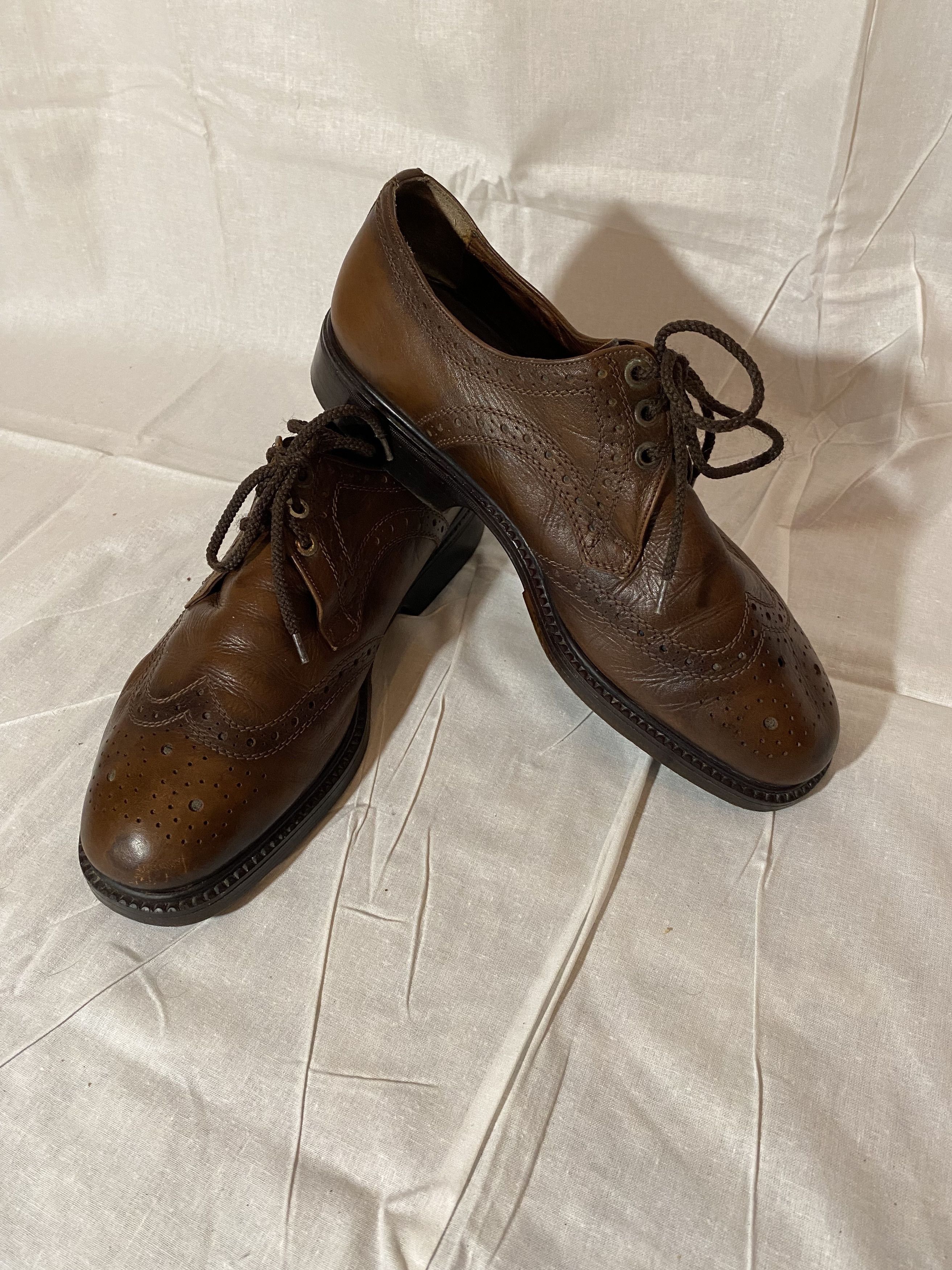 Dr. Martens Very RARE German Dr Martens Brown Brogue Size US 9 / EU 42 - 3 Thumbnail
