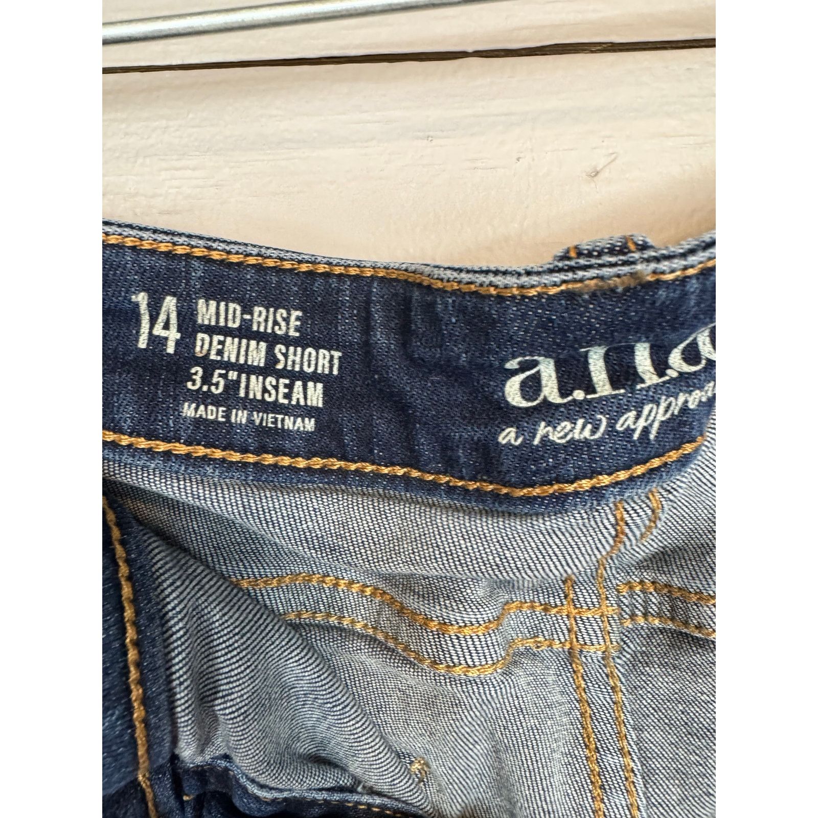 Other a.n.a. Denim Shorts Women's Size 14 Size 36" / US 14 / IT 50 - 3 Thumbnail