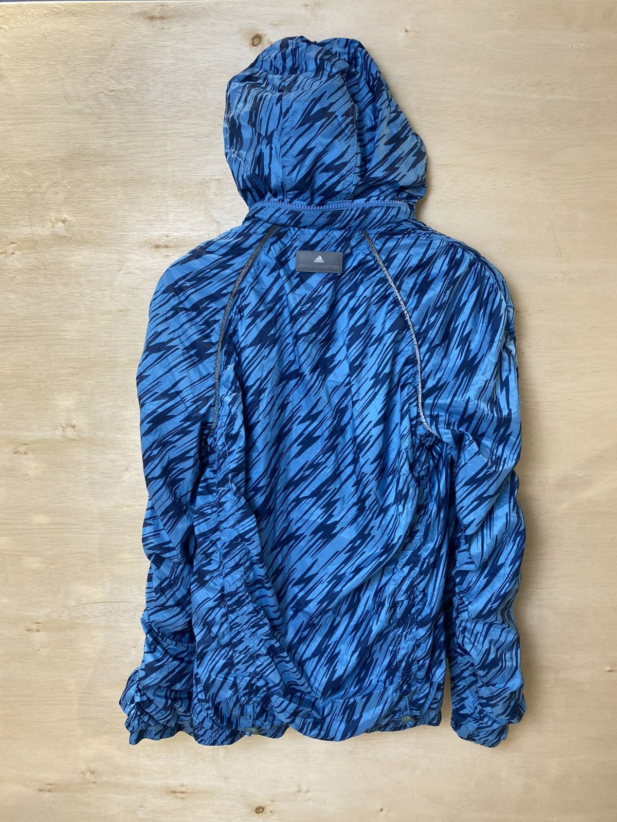 Adidas × Stella McCartney Stella McCartney Printed Performance Jacket M Size M / US 6-8 / IT 42-44 - 9 Thumbnail