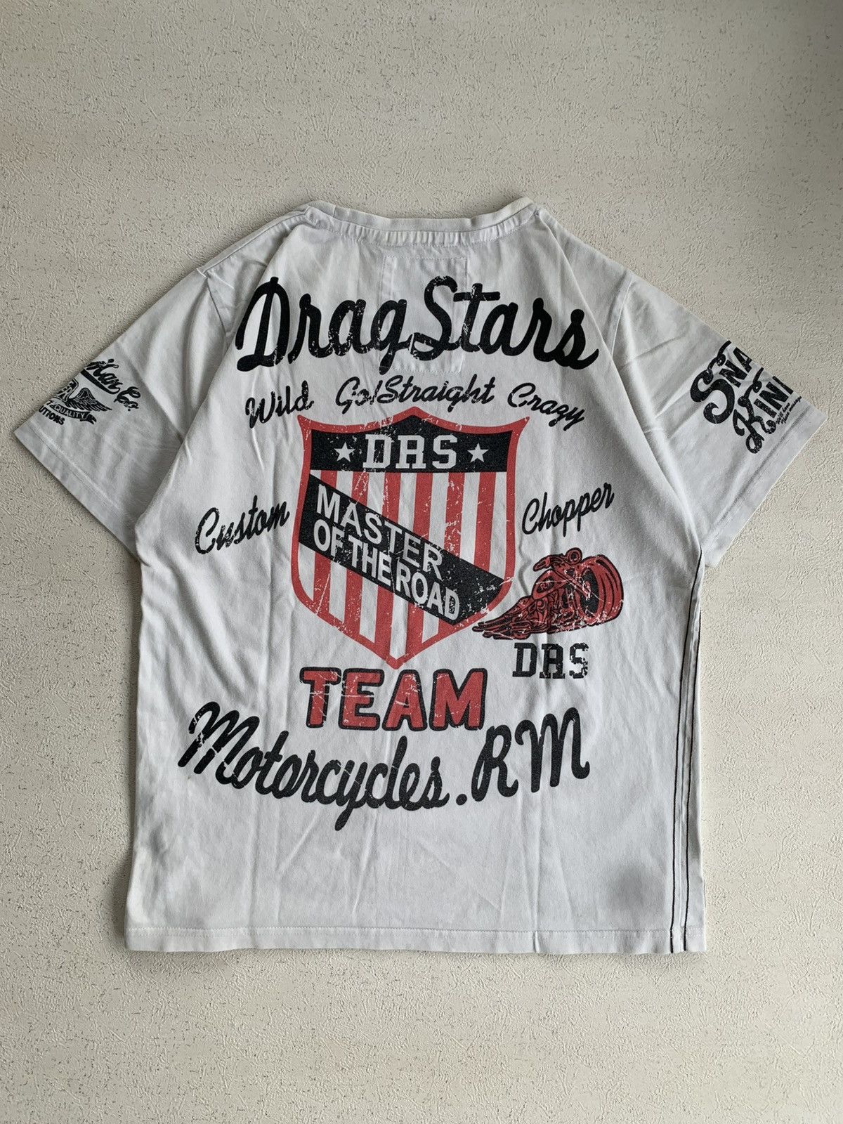 Japanese Brand Y2K Japanese Trade Mark Bone Shake Tee Size US M / EU 48-50 / 2 - 19 Thumbnail