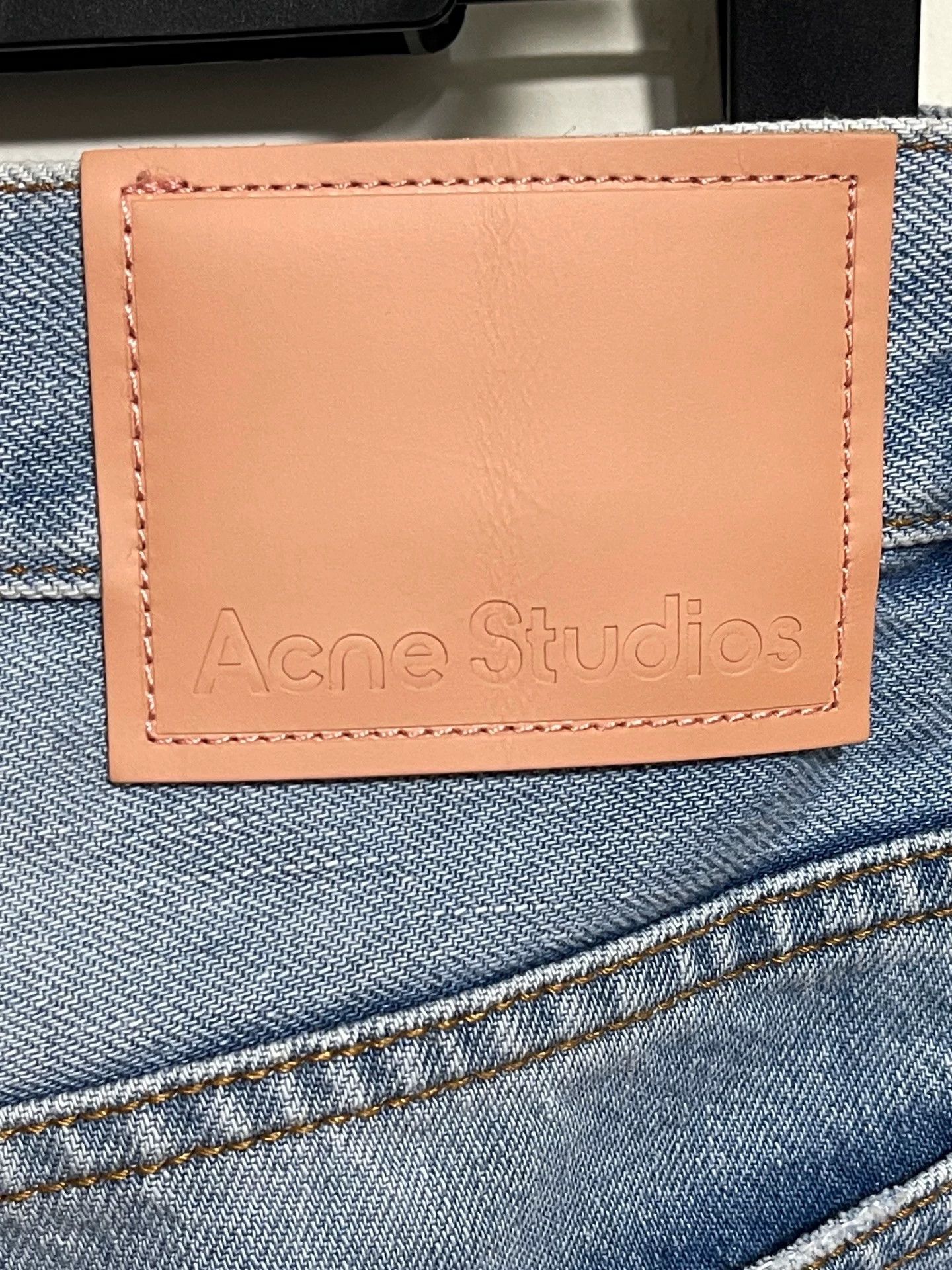 Acne Studios Acne Studios 2021M Light Blue Wash Wide Leg Jeans 31/30 Size US 31 - 7 Thumbnail