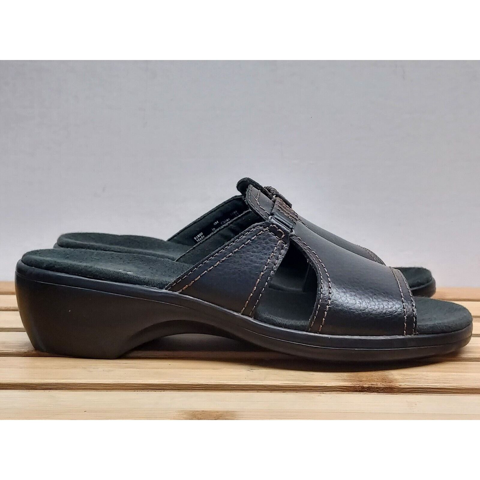 Clarks Clarks Womens | Black | Leather Block Slide Sandals Size 6 Size US 6 / IT 36 - 6 Thumbnail