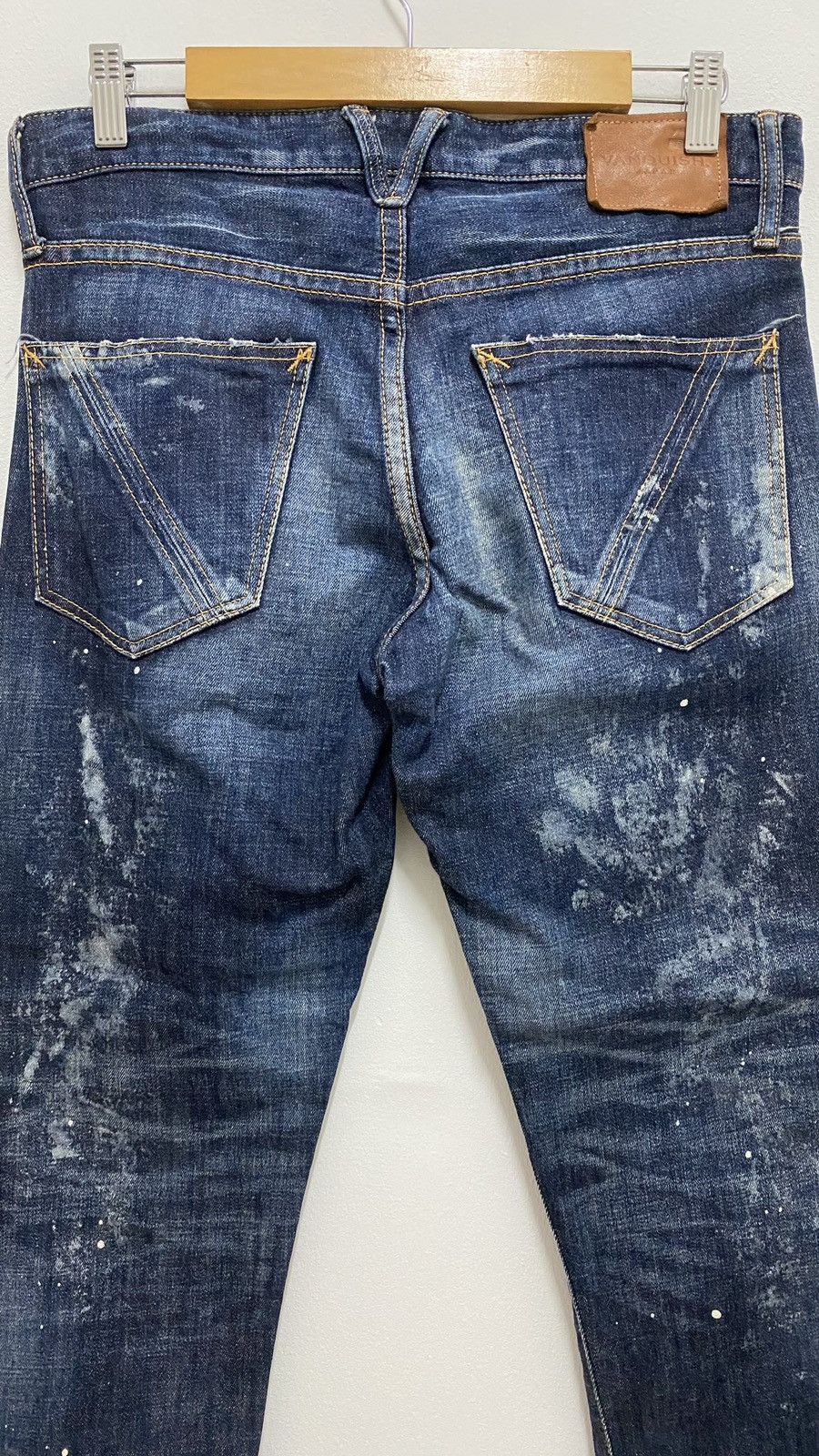 Vanquish Vanquish Distressed Denim Splatter Jeans Pants Size US 32 / EU 48 - 15 Thumbnail