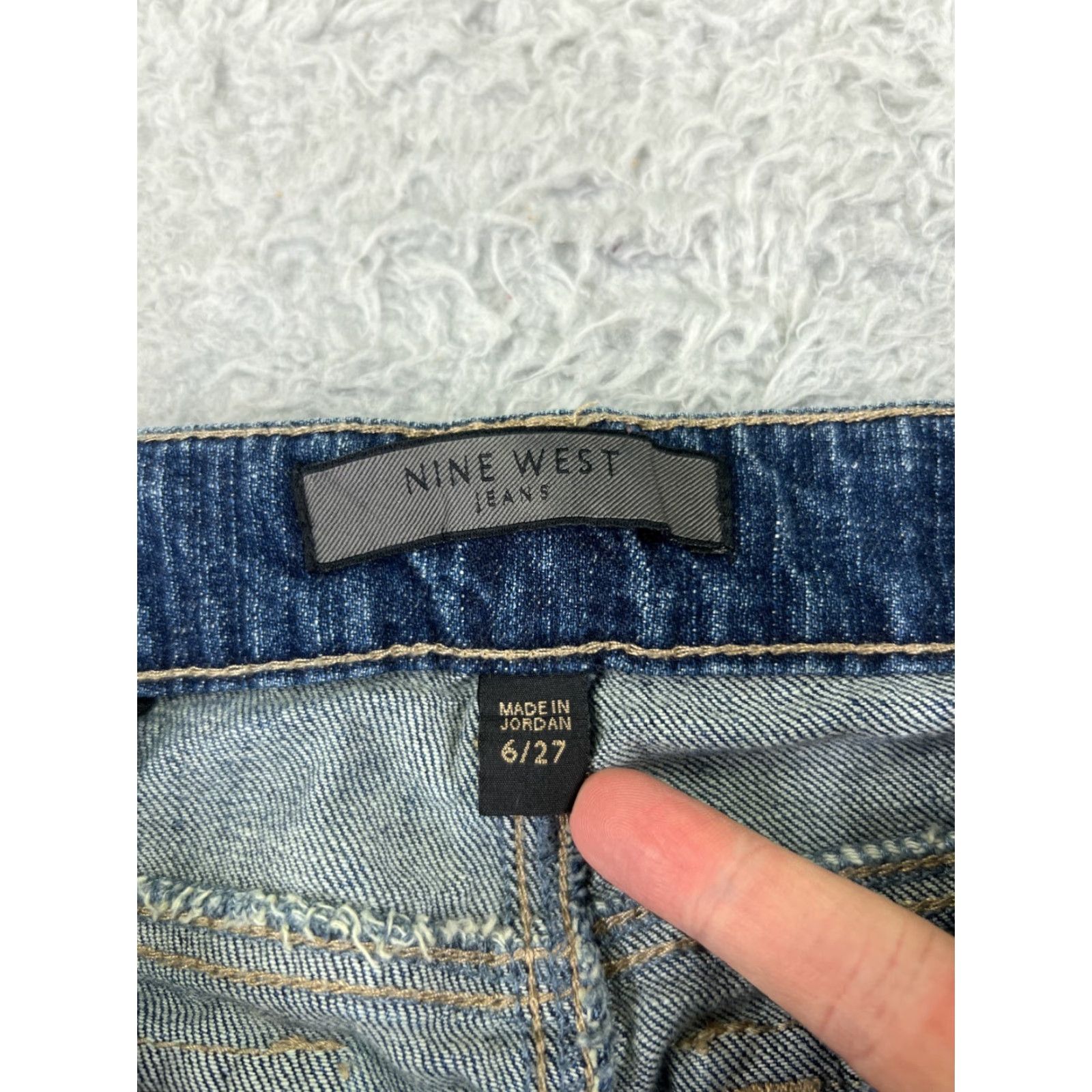 Nine West Nine West Jeans Womens Bootcut Denim Blue 6 Regular 27x27 Inseam 27in Embroidered 5-Pocket Classic Logo Designer Western American Minted Pockets Size 28" / US 6 / IT 42 - 6 Thumbnail