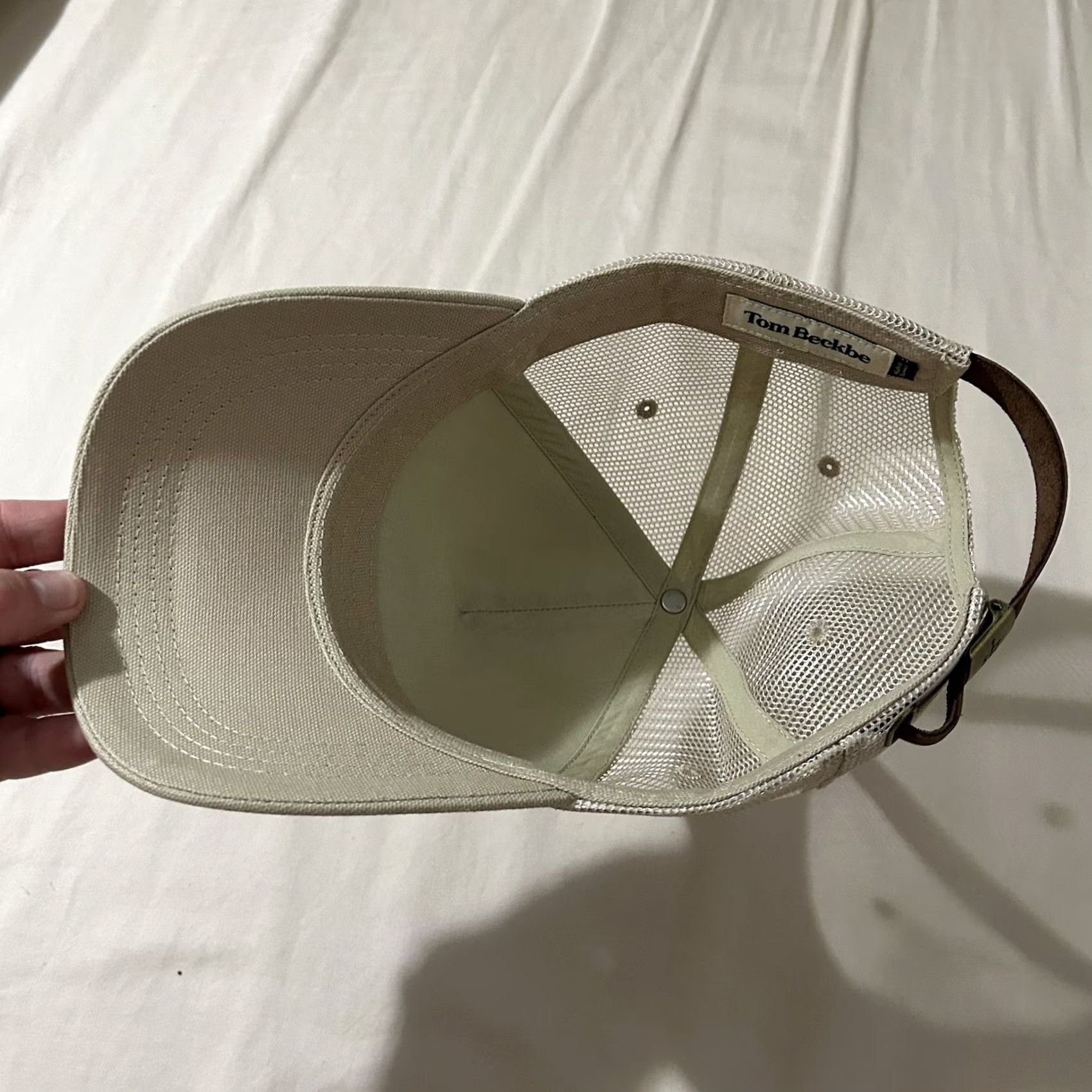 Vintage Tom Beckbe For The Hunt Leather Strapback Trucker Hat Men One Size Tan Hunting Hat Size ONE SIZE - 4 Thumbnail