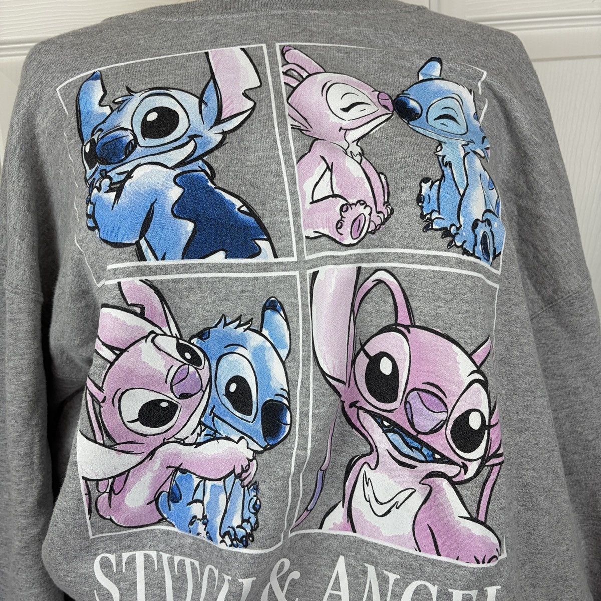 Disney Disney stitch and angel gray crewneck sweater Size L / US 10 / IT 46 - 2 Thumbnail