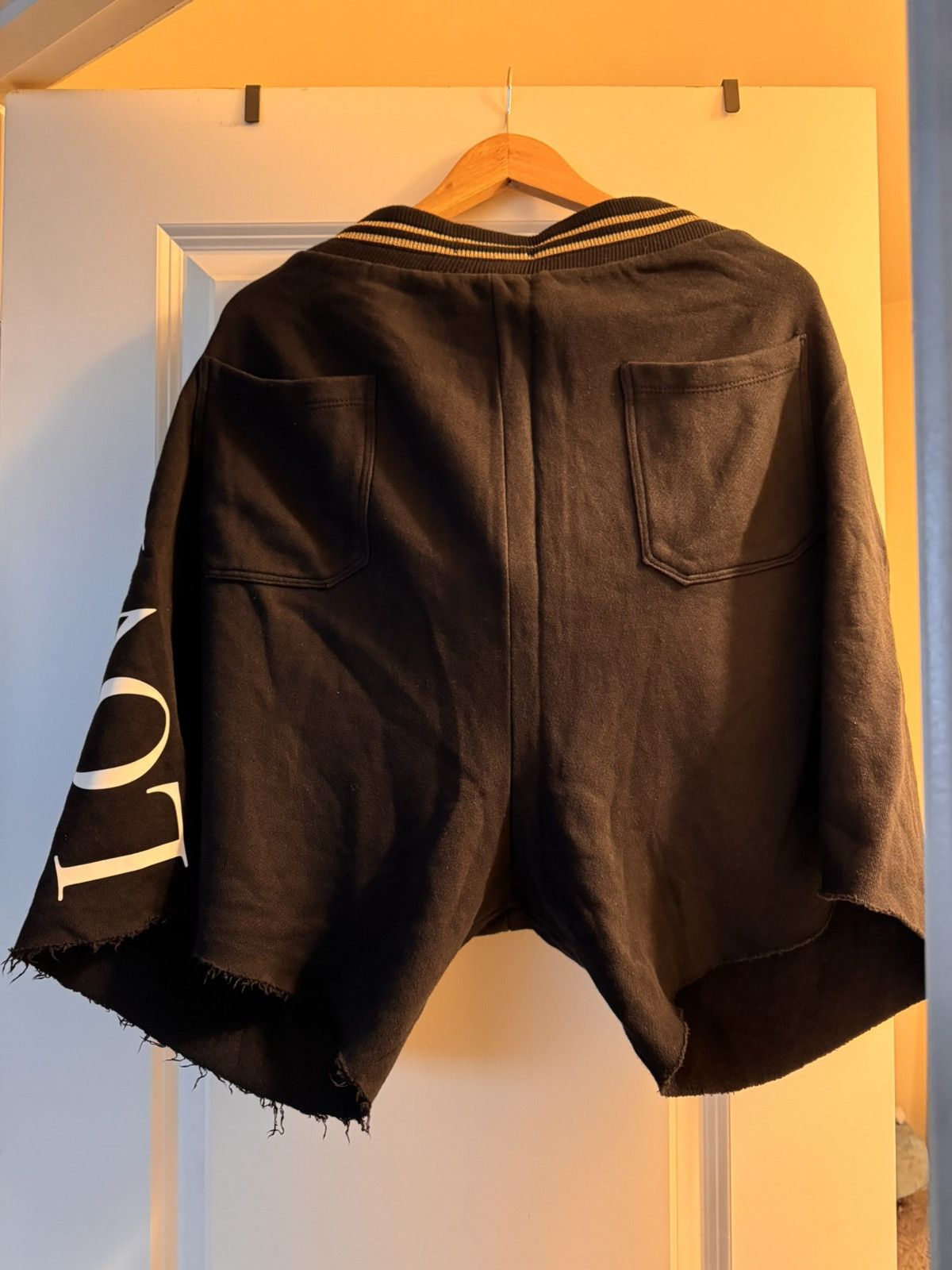 Amiri Amiri Size US 36 / EU 52 - 2 Thumbnail