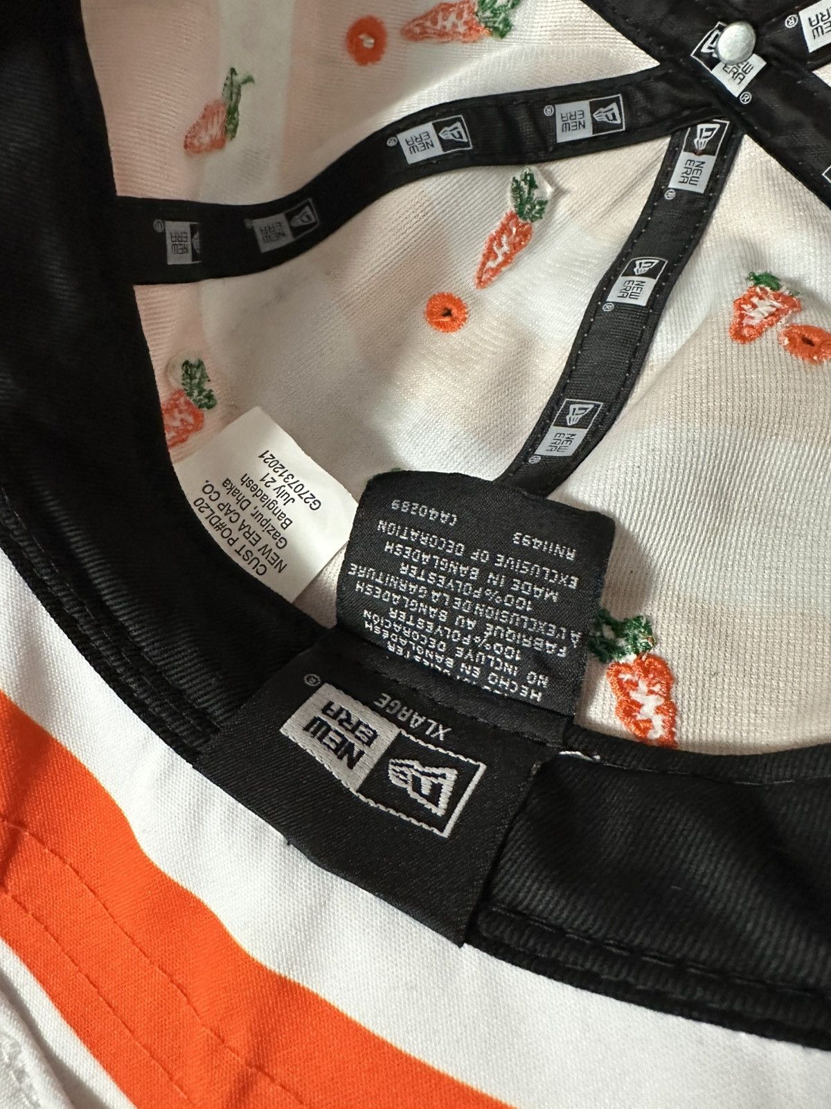 Carrots by Anwar Carrots × New Era New era x carrots bucket hat Size 34 - 6 Thumbnail
